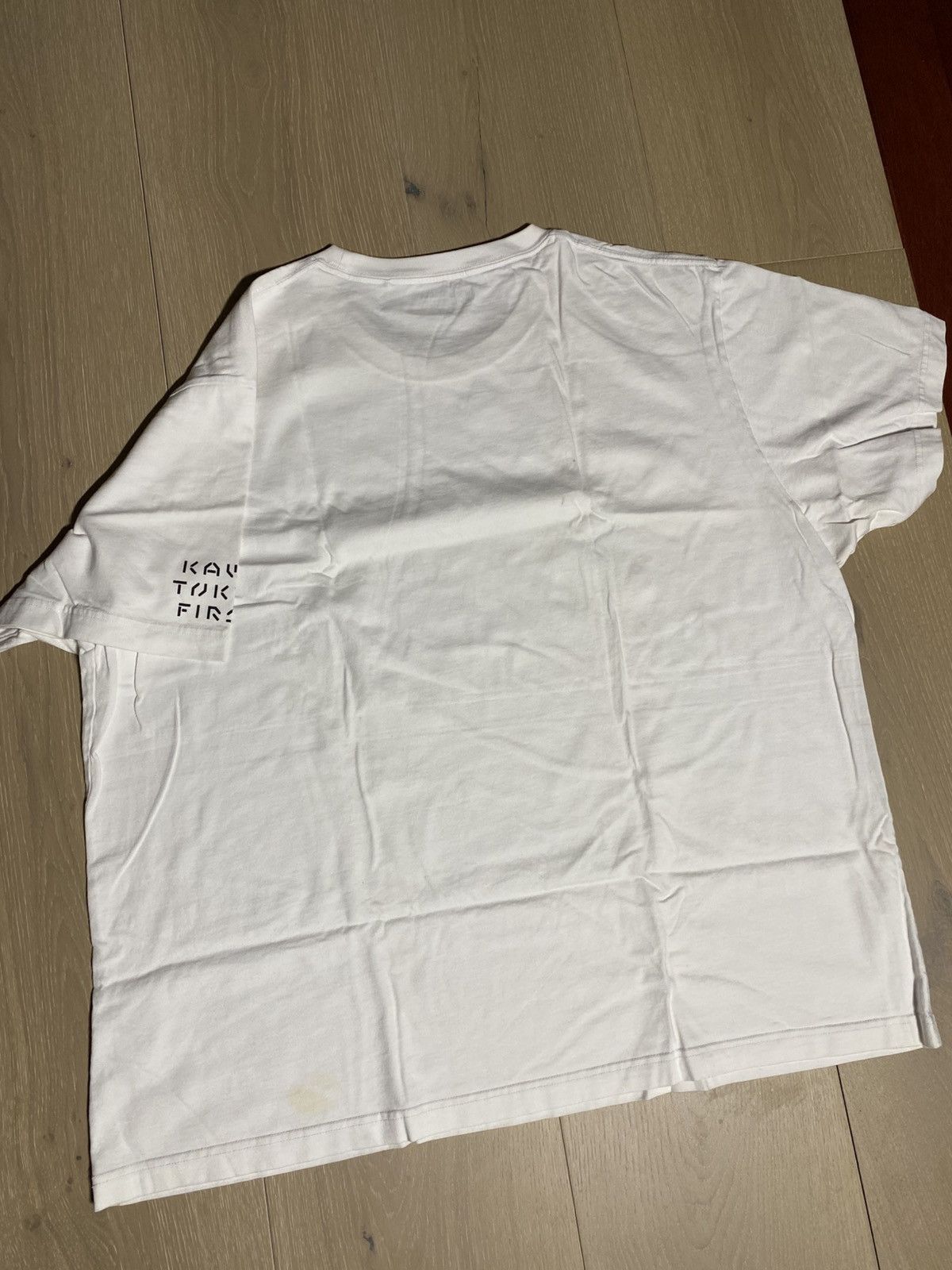 Kaws × Uniqlo Kaws Tokyo First Uniqlo Shirt Size US XXL / EU 58 / 5 - 2 Thumbnail