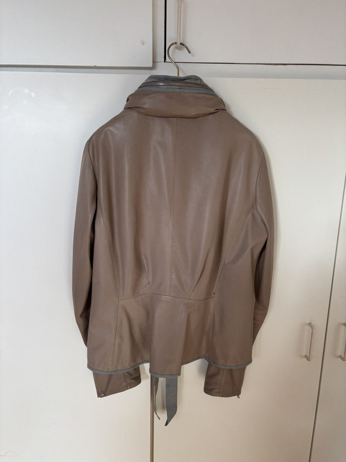 Brunello Cucinelli Brunello Cucinelli Elephant Beige Leather Bomber Jacket Size XL / US 12-14 / IT 48-50 - 4 Thumbnail