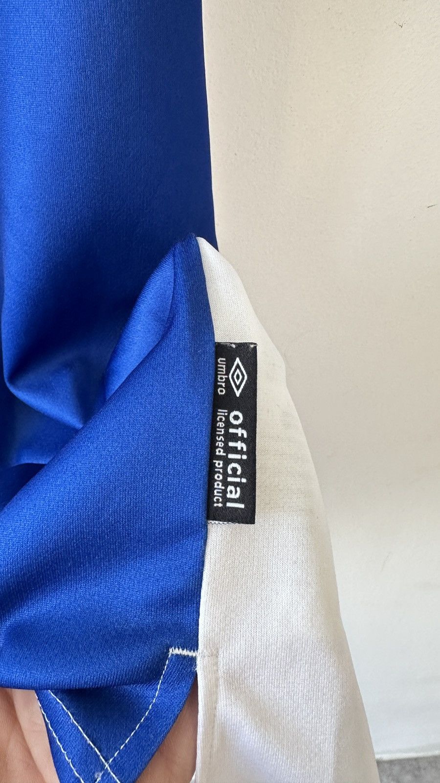 Umbro Blackburn Rovers 2020-2021 Home Football Shirt Jersey Umbro Size US S / EU 44-46 / 1 - 7 Thumbnail