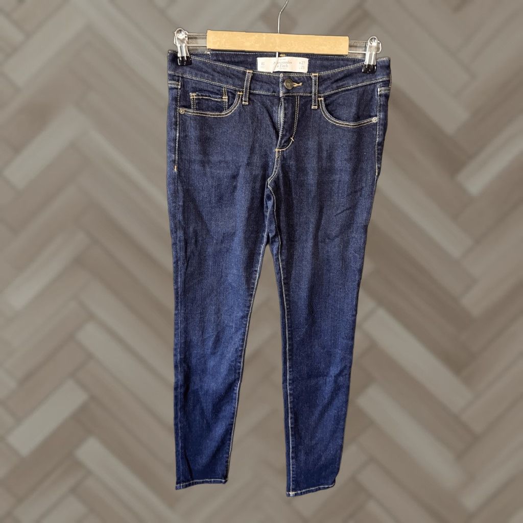 Abercrombie & Fitch Abercrombie & Fitch Womens Jeans Straight Denim Blue Size 4S 29 Inseam Size 27" / US 4 / IT 40 - 1 Thumbnail