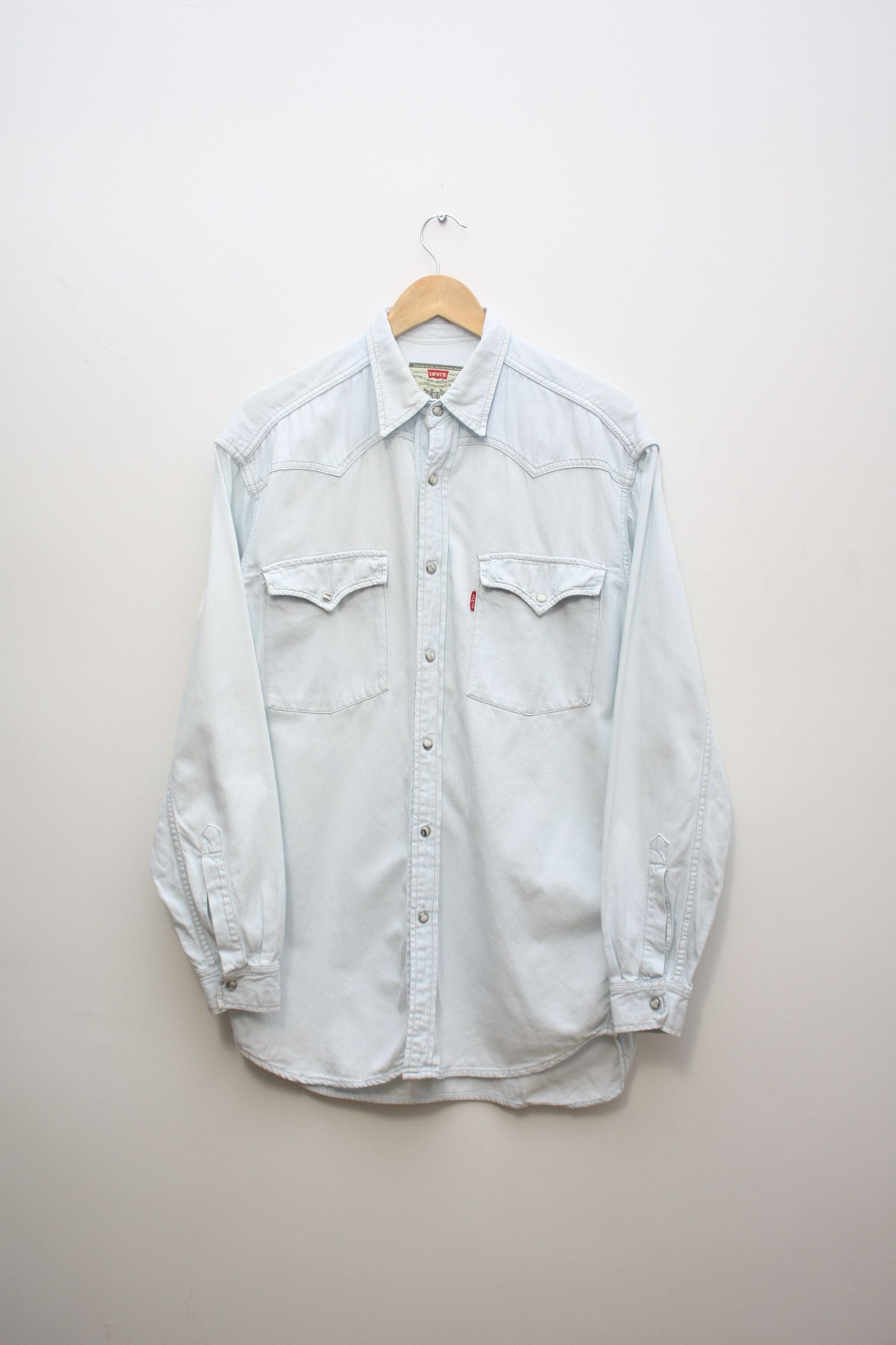 Levi's Levi's Sky Blue Vintage L/S Shirt Size US M / EU 48-50 / 2 - 2 Thumbnail