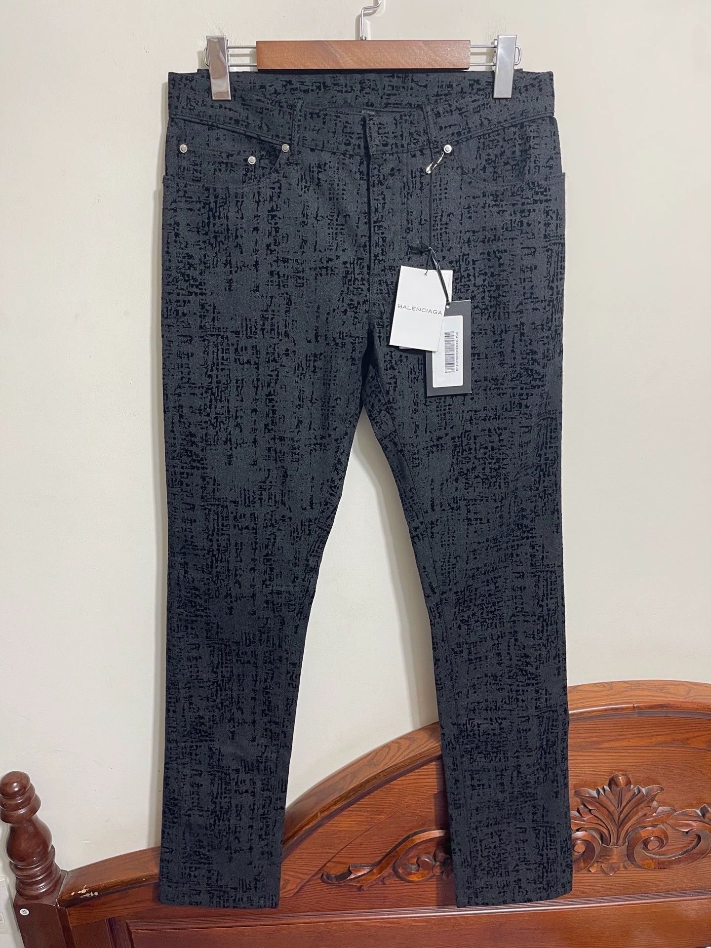Balenciaga Black Patterned Casual Pants Size 32 wxx. Size US 32 / EU 48 - 1 Thumbnail