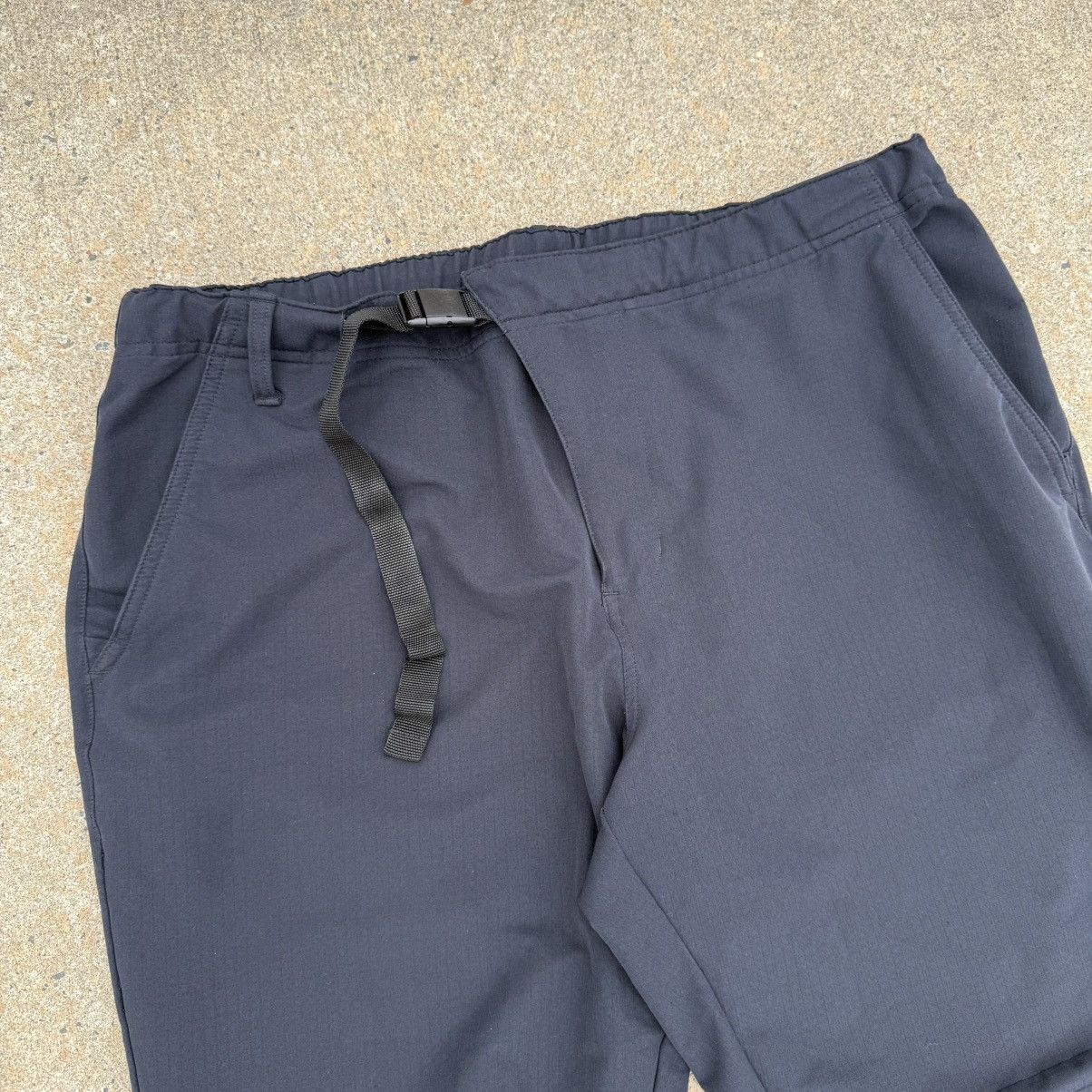 Adidas × Vintage Adidas Men’s Black Jogger Pants Size L - Elastic Waist Size US 34 / EU 50 - 3 Thumbnail