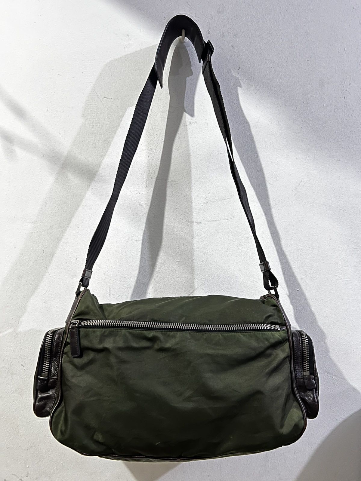 Other Prada Tessuto Nylon Green Messenger Bag Size ONE SIZE - 3 Thumbnail