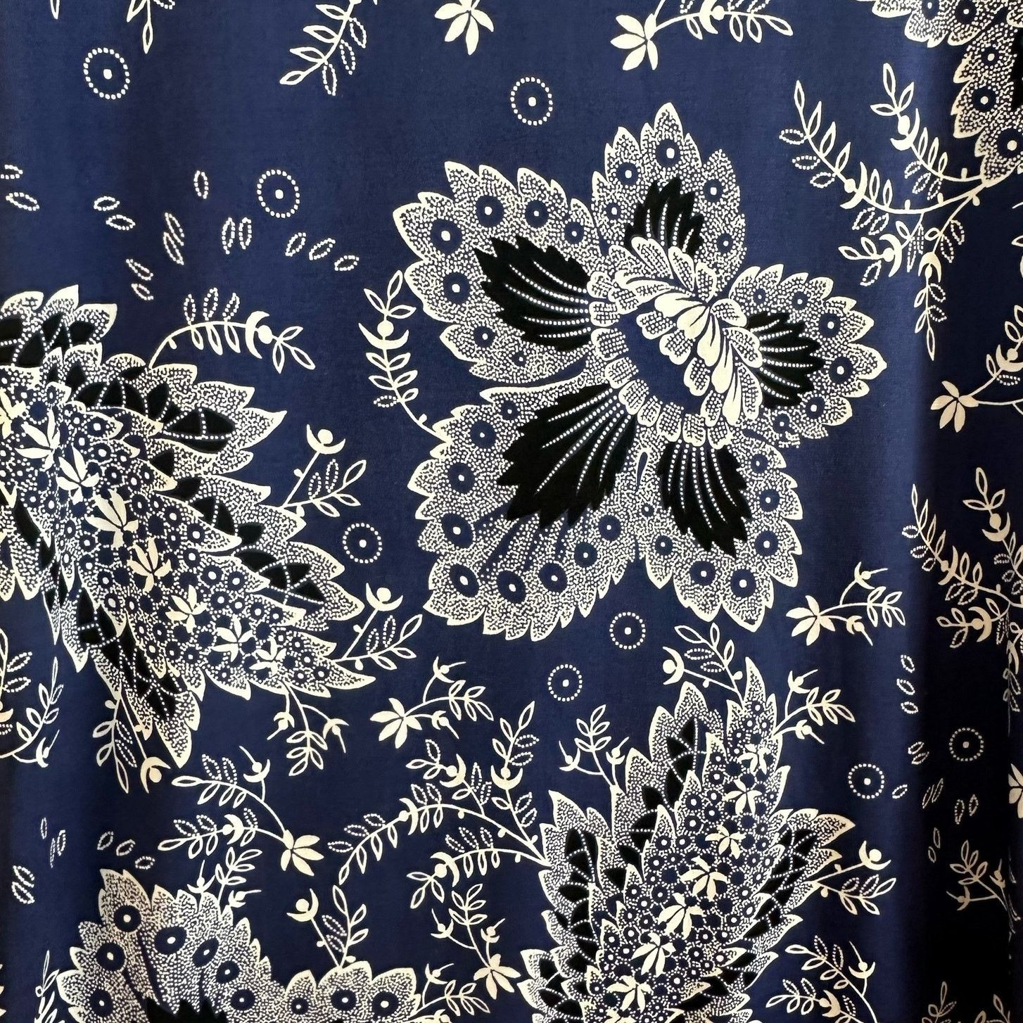 Bcbgmaxazria BCBGMaxAzria Blue Noely Shift Dress XS White Black Floral Size XS / US 0-2 / IT 36-38 - 5 Thumbnail