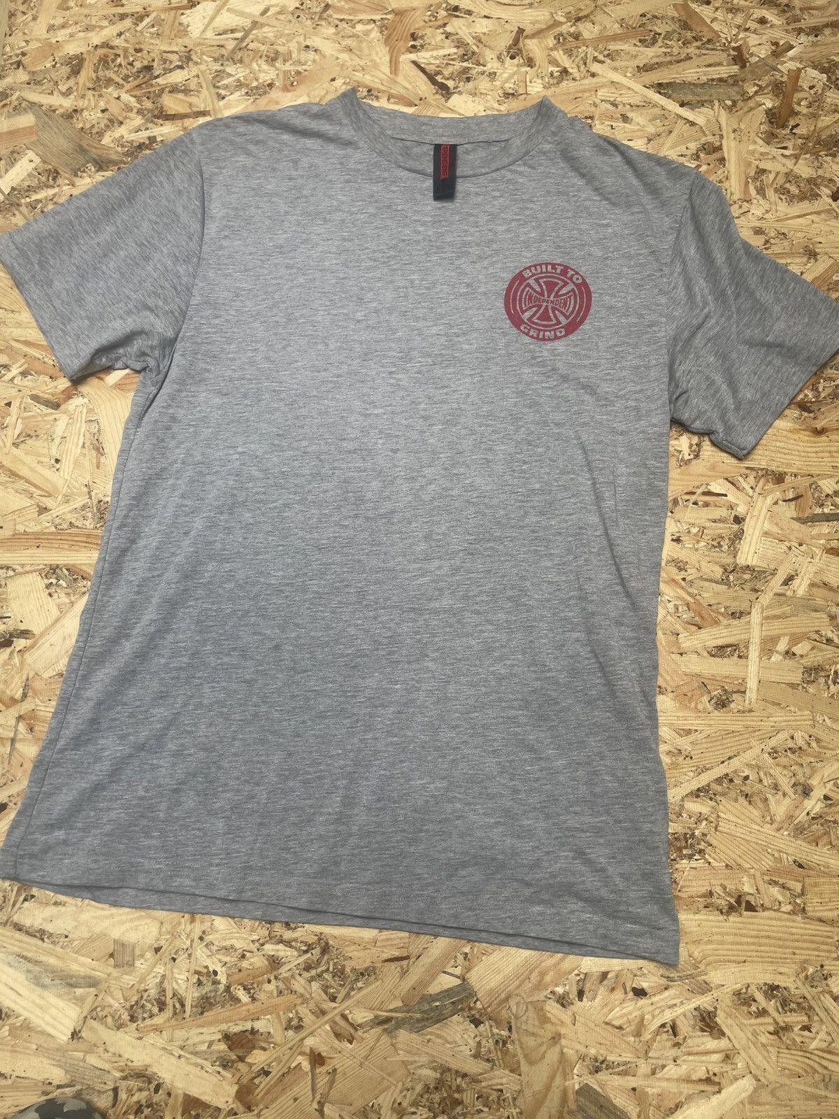 Independent Truck Co. Independent big logo street lifestyles skate usa style rare Size US M / EU 48-50 / 2 - 2 Thumbnail