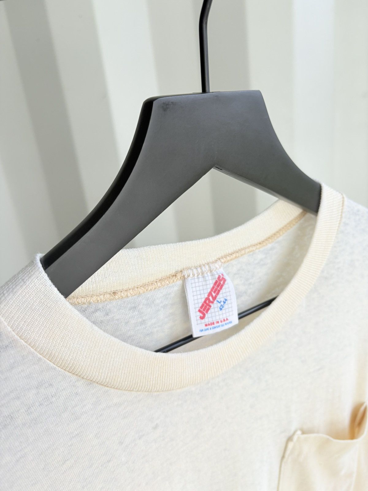 Vintage PAPER THIN Thrashed Sun Faded Tee Shirt Distressed Size US L / EU 52-54 / 3 - 4 Thumbnail
