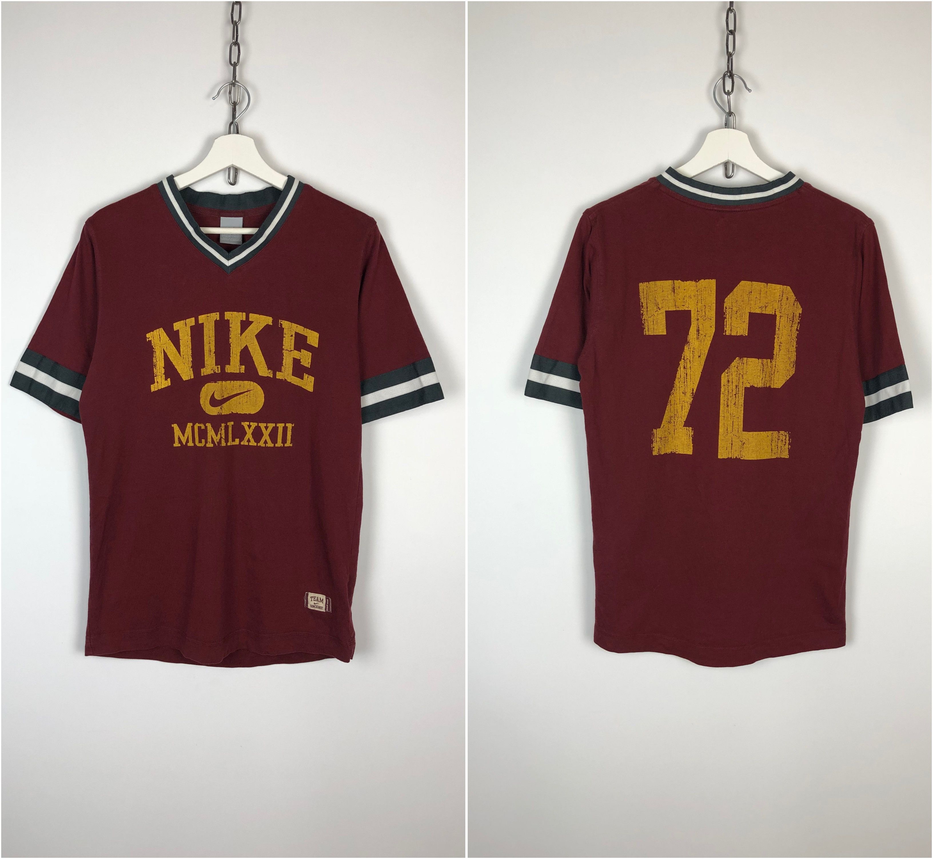 Nike Nike Vintage T-Shirt Center Logo Tee size S Red Size US S / EU 44-46 / 1 - 1 Thumbnail