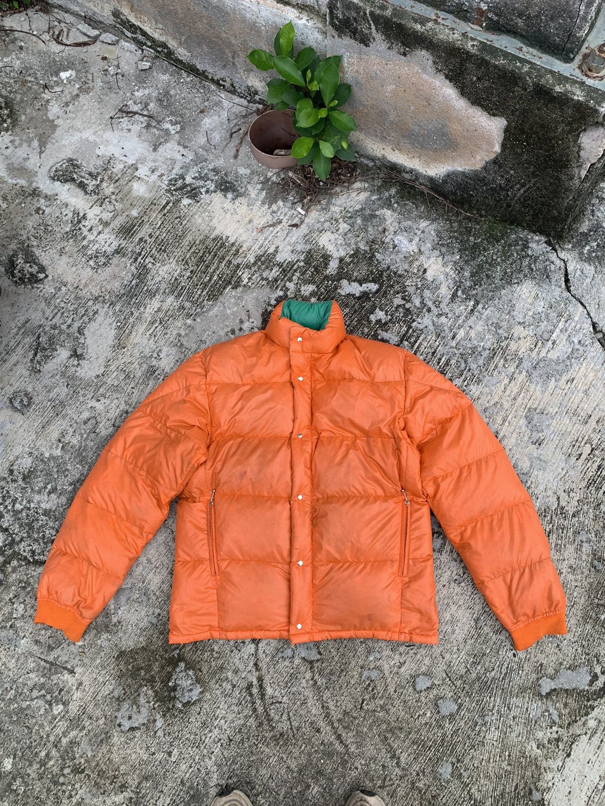 Moncler Grenoble Vintage rare 🔥 70s moncler grenoble puffer down jacket Size US M / EU 48-50 / 2 - 1 Thumbnail