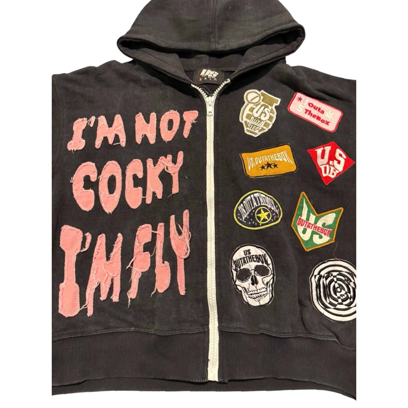 Vintage US Outa The Box I'm Fly Men's Black Zip Up Hoodie Size Small Hoodie Men Small Black Vintage? No, not vintage. Size US S / EU 44-46 / 1 - 5 Thumbnail