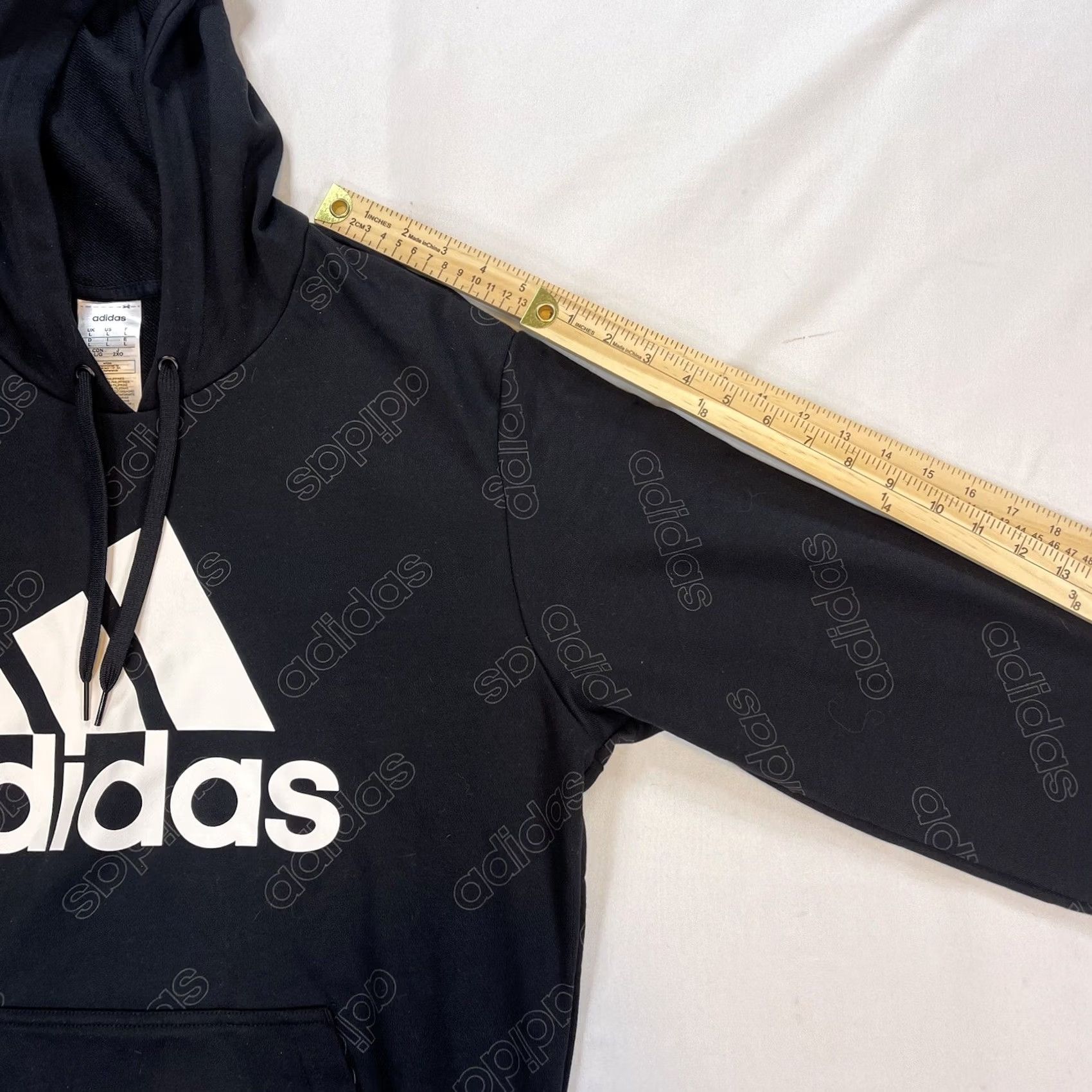 Adidas Adidas Men's Hoodie L Black GJ6597 3 Stripes Logo Pullover Athletic Comfort Hooded Pockets Sweatshirt Casual Fall Winter Size US L / EU 52-54 / 3 - 7 Thumbnail