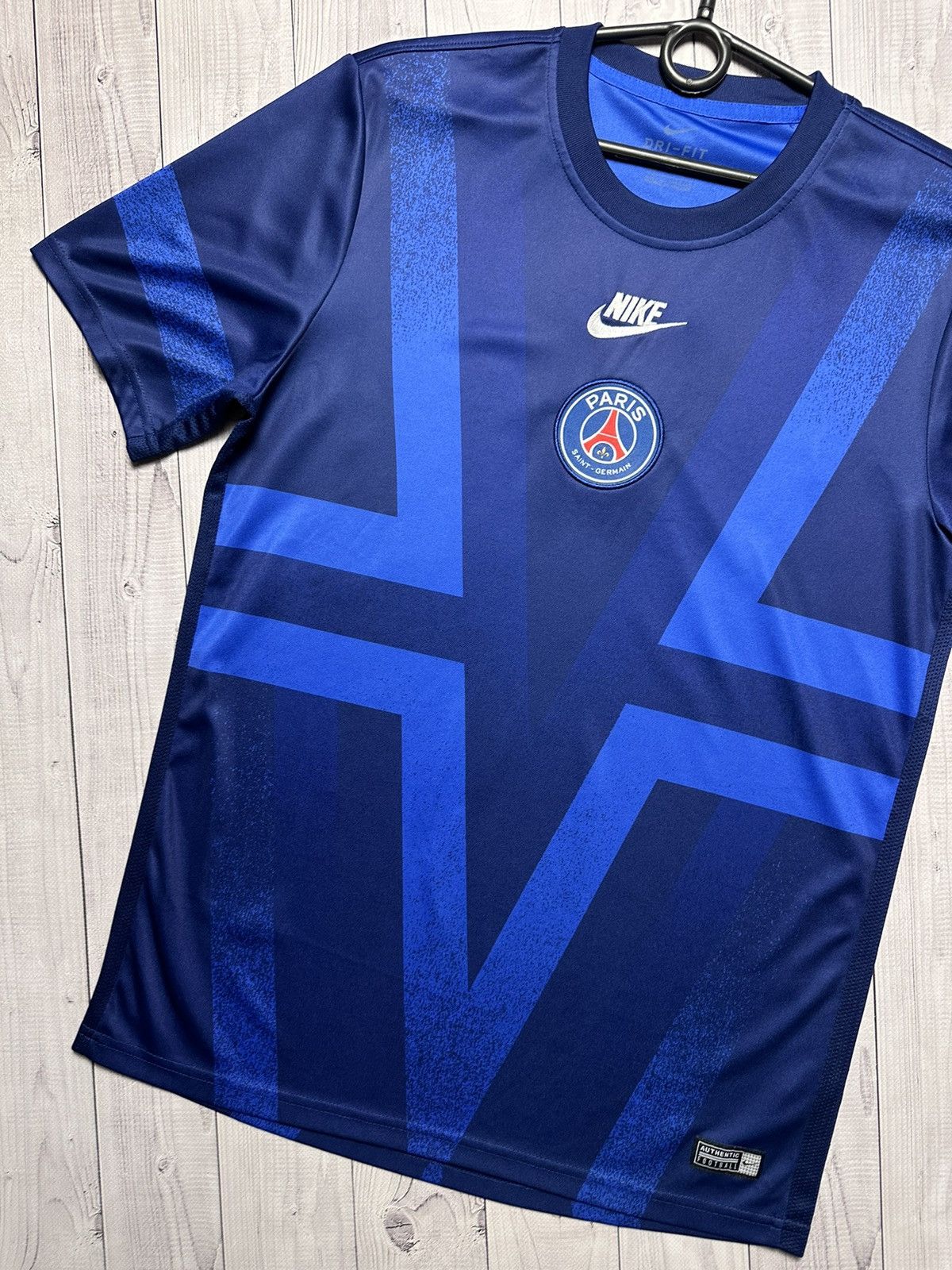 Other Vintage Nike PSG soccer jersey Paris size M rare Size US M / EU 48-50 / 2 - 3 Thumbnail