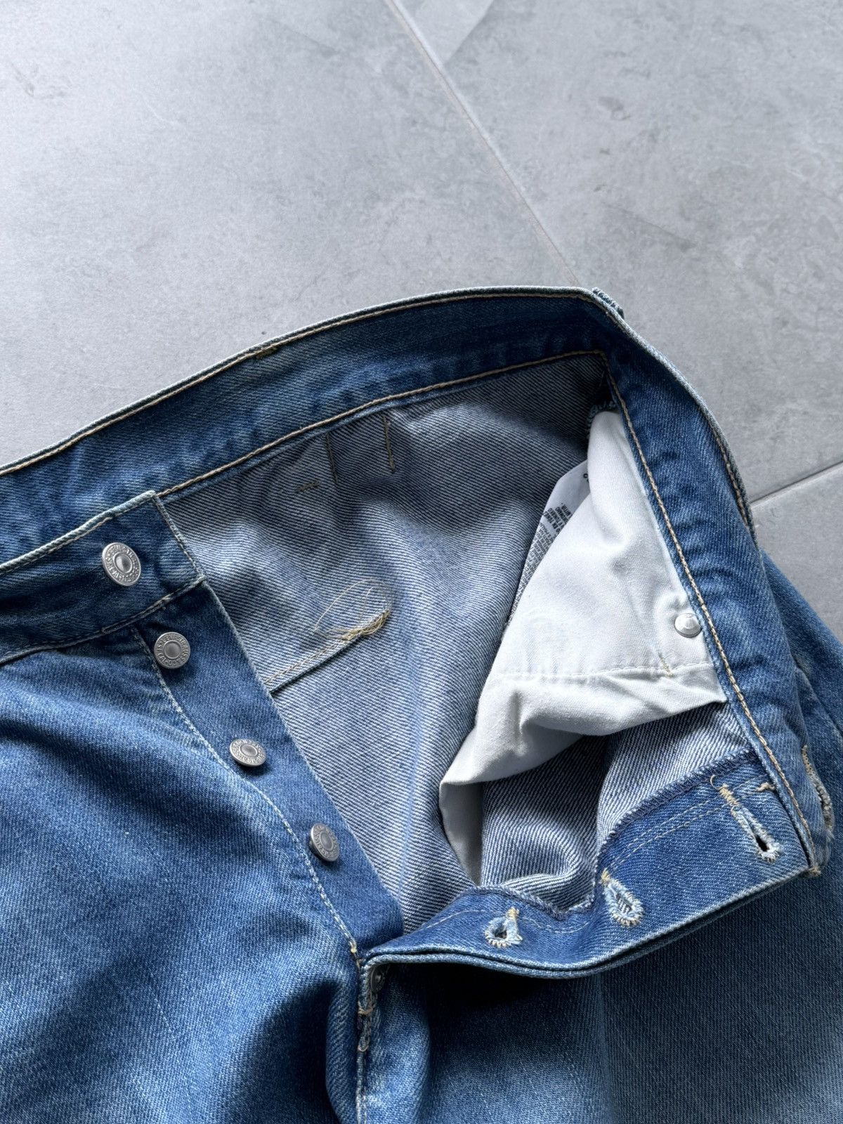 Levi's 2000s Levis Engineered Buckle Back Twisted Washed Jeans Size US 32 / EU 48 - 10 Thumbnail