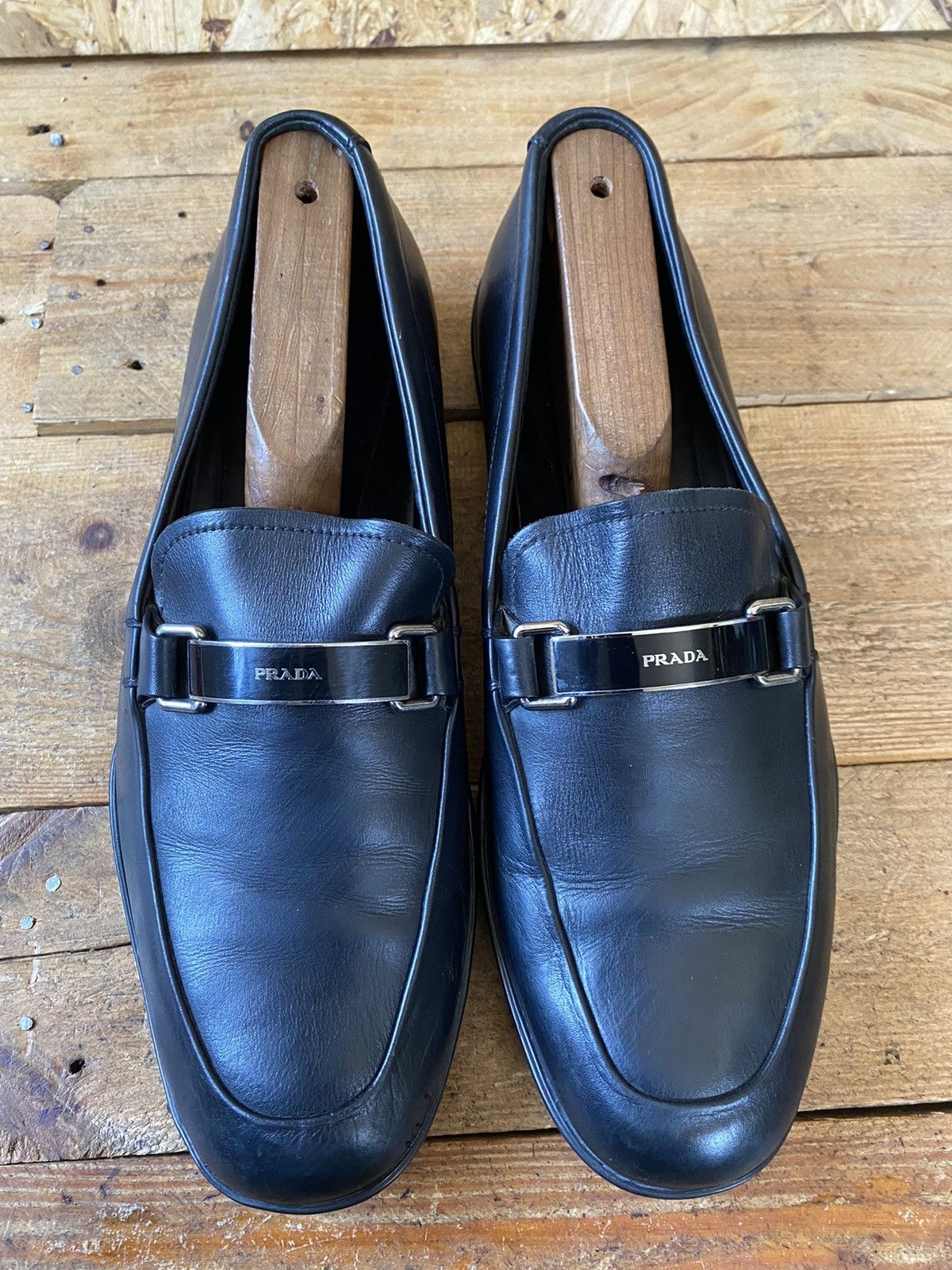 Prada Prada horsebit black leather logo loafers sz uk6.5 Size US 7.5 / EU 40-41 - 1 Thumbnail