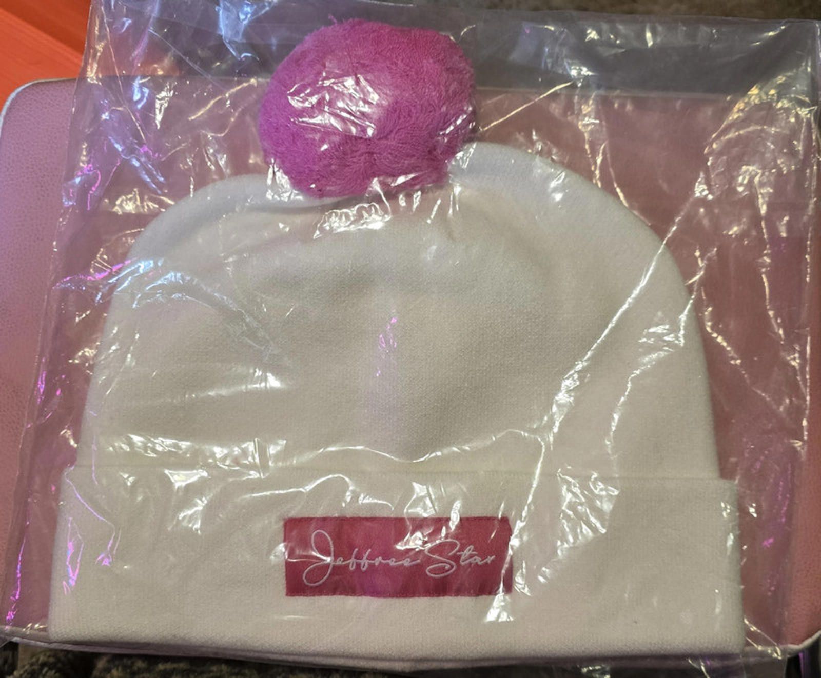 Designer Jeffree Star Beanie Size ONE SIZE - 1 Thumbnail