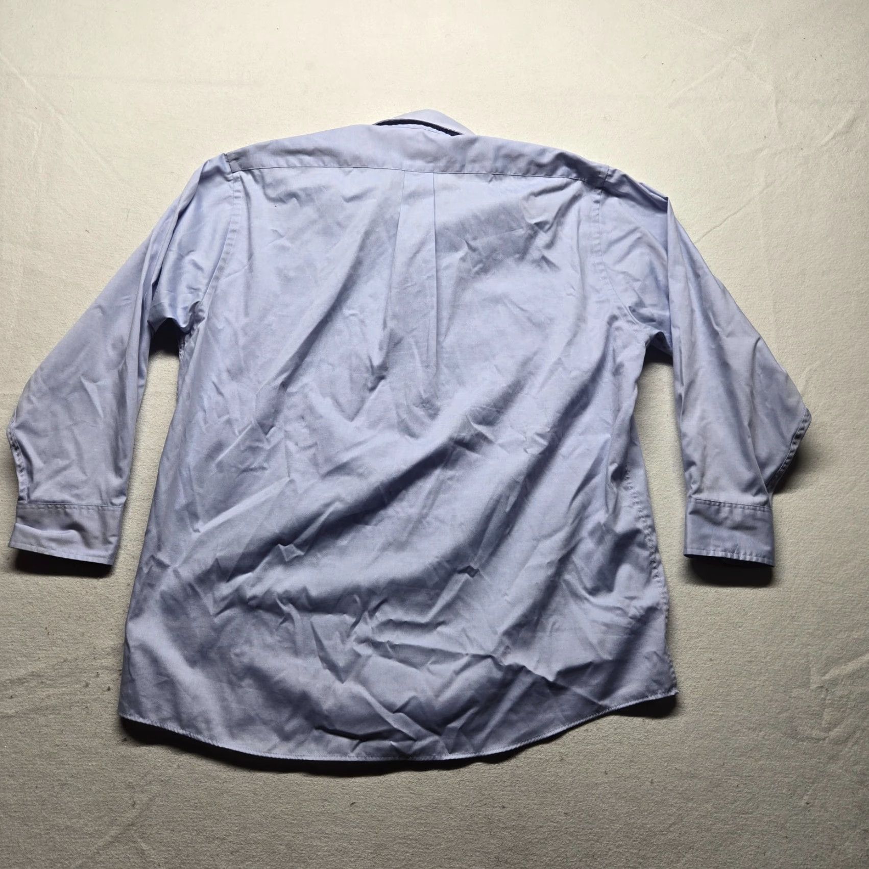 Van Heusen Van Heusen Solid Blue Long Sleeve Button Up Shirt Adult Men's Size 17.5 34/35 Size US XL / EU 56 / 4 - 7 Thumbnail