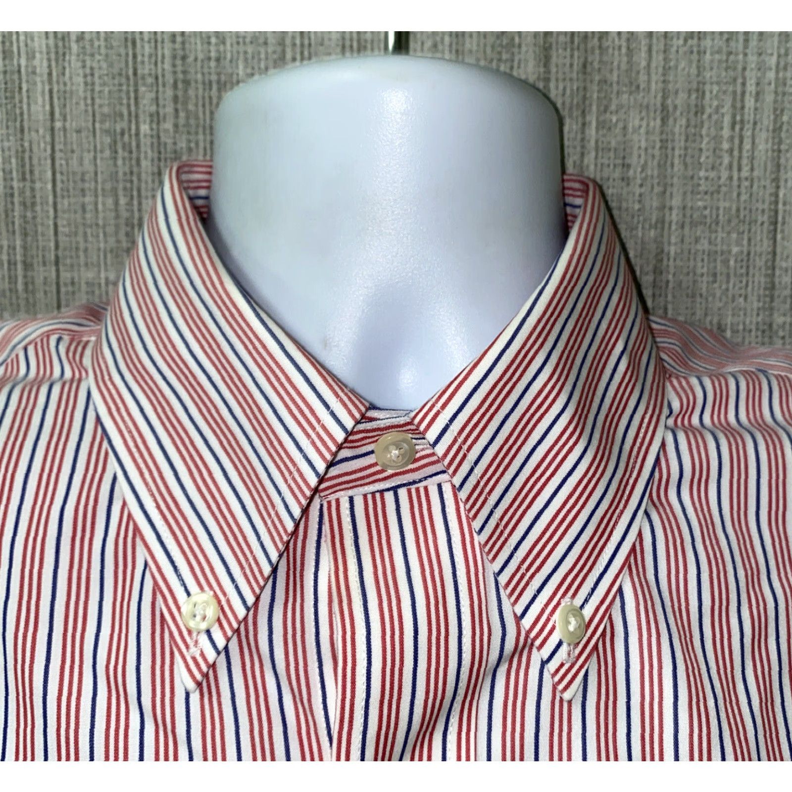 Brooks Brothers Brooks Brothers Dress Shirt Mens Long Sleeve Pink/Blue 16 2/3 Regular Button Front Striped 100% Cotton Size RegularModern Vintage No Size 42R - 3 Thumbnail