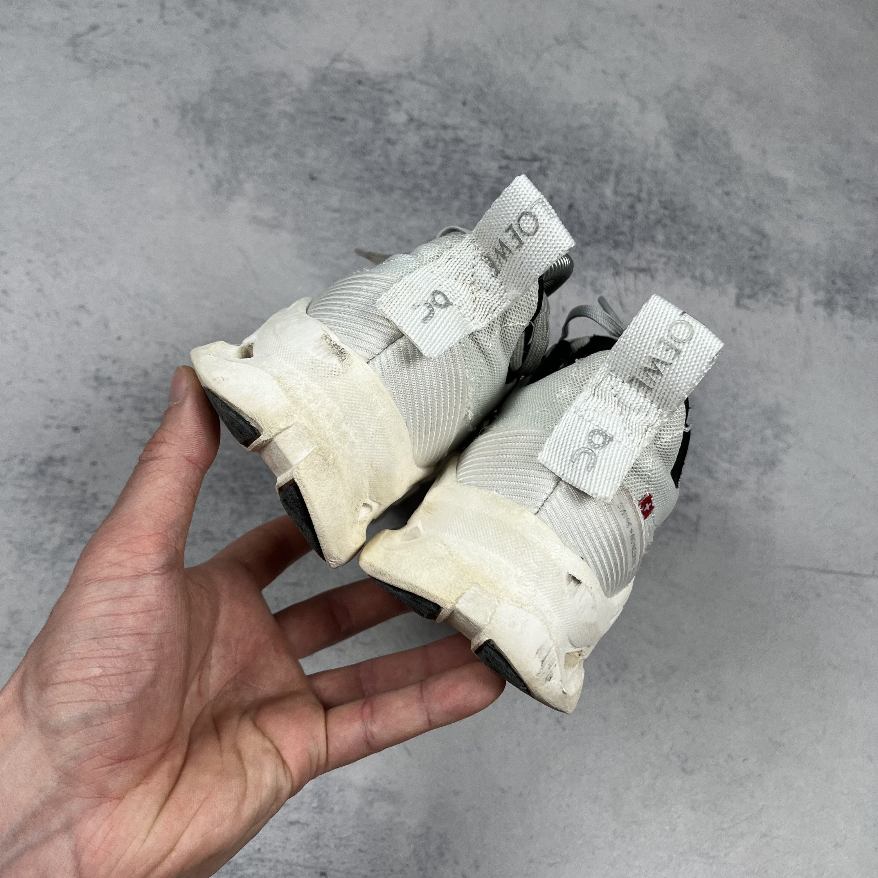 On On Running X Loewe Cloudtlit 2.0 Low Top Sneakers Size US 7 / IT 37 - 10 Thumbnail