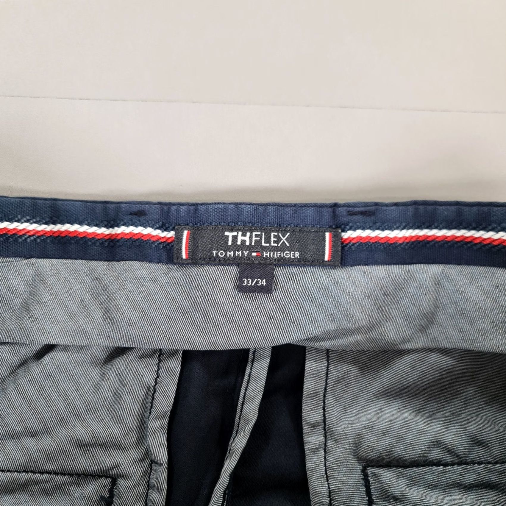 Tommy Hilfiger VINTAGE Tommy Hilfiger Mens Chino Trousers Navy Blue W33 L32 Hampton Slim Stretch Pants Size US 33 - 4 Thumbnail