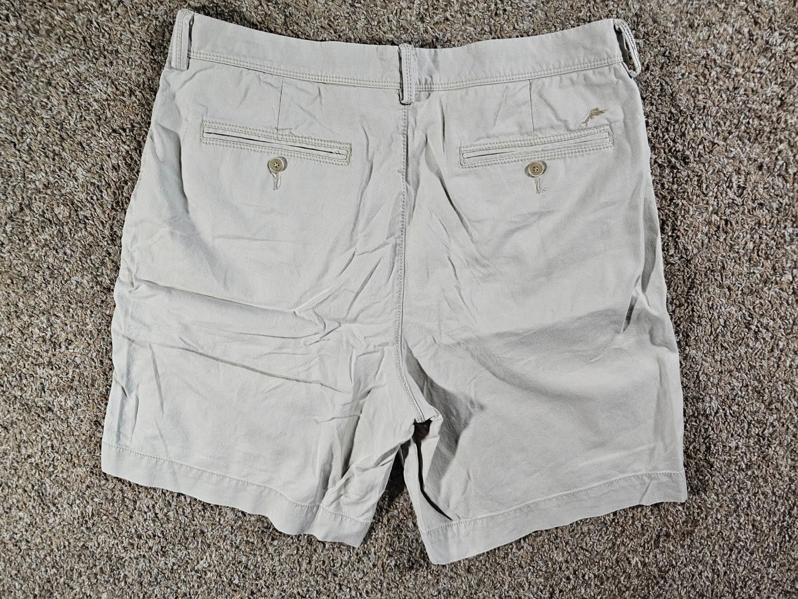 Tommy Bahama Tommy Bahama Chino Shorts Men’s 35 Ivory Beige Stained Size US 35 - 7 Thumbnail