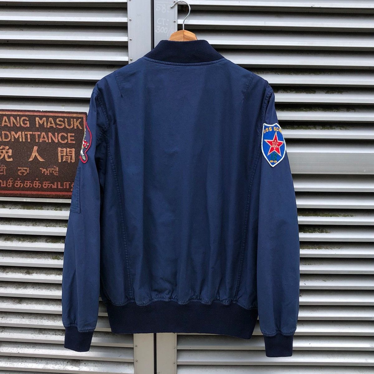 Schott Vintage Schott N.Y.C USS Patches Bomber Jacket Size US L / EU 52-54 / 3 - 14 Thumbnail
