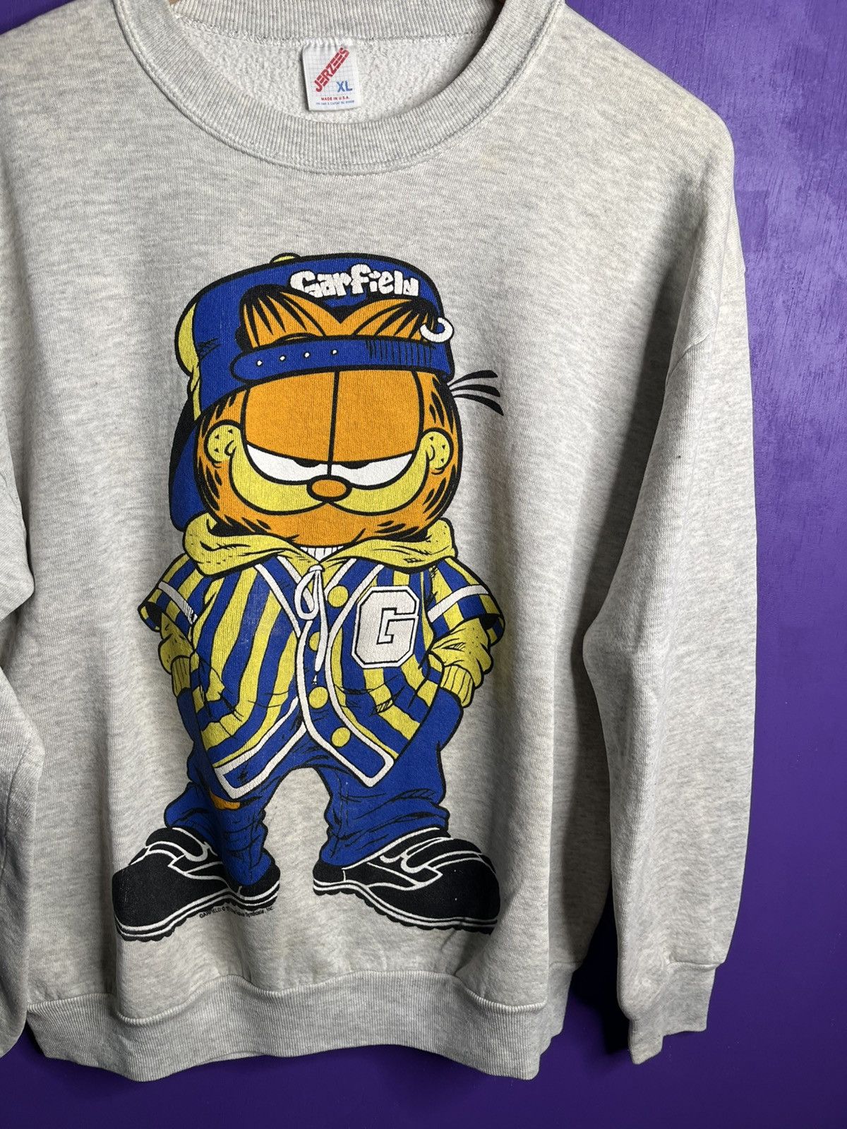 Vintage Vintage 90s swaggy Garfield big print sweatshirt Size US L / EU 52-54 / 3 - 3 Thumbnail