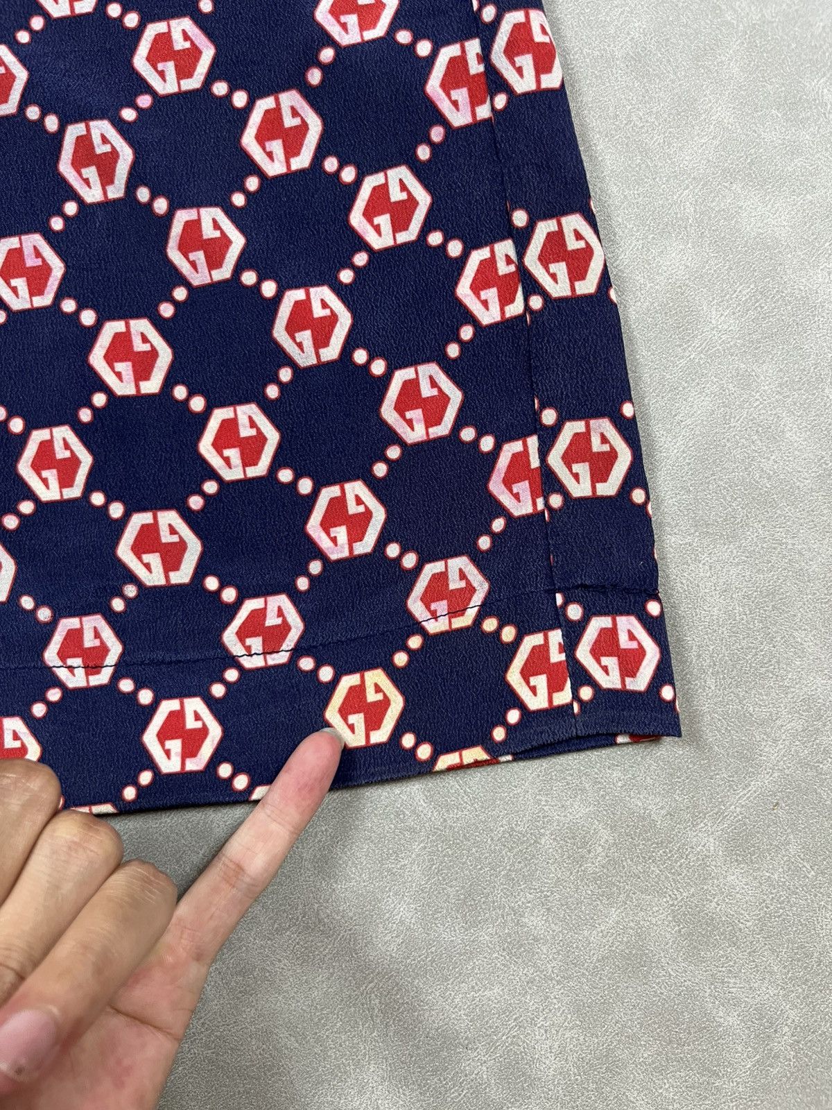 Gucci Gucci monogram nylon short pants Size US 31 - 23 Thumbnail