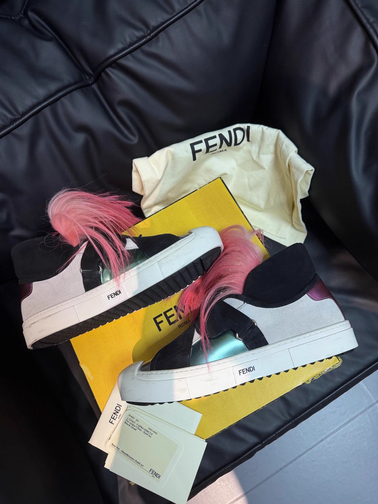 Fendi Fendi Pink Fur Karl Lagerfeld Sneaker 40 Size US 7 / EU 40 - 6 Thumbnail