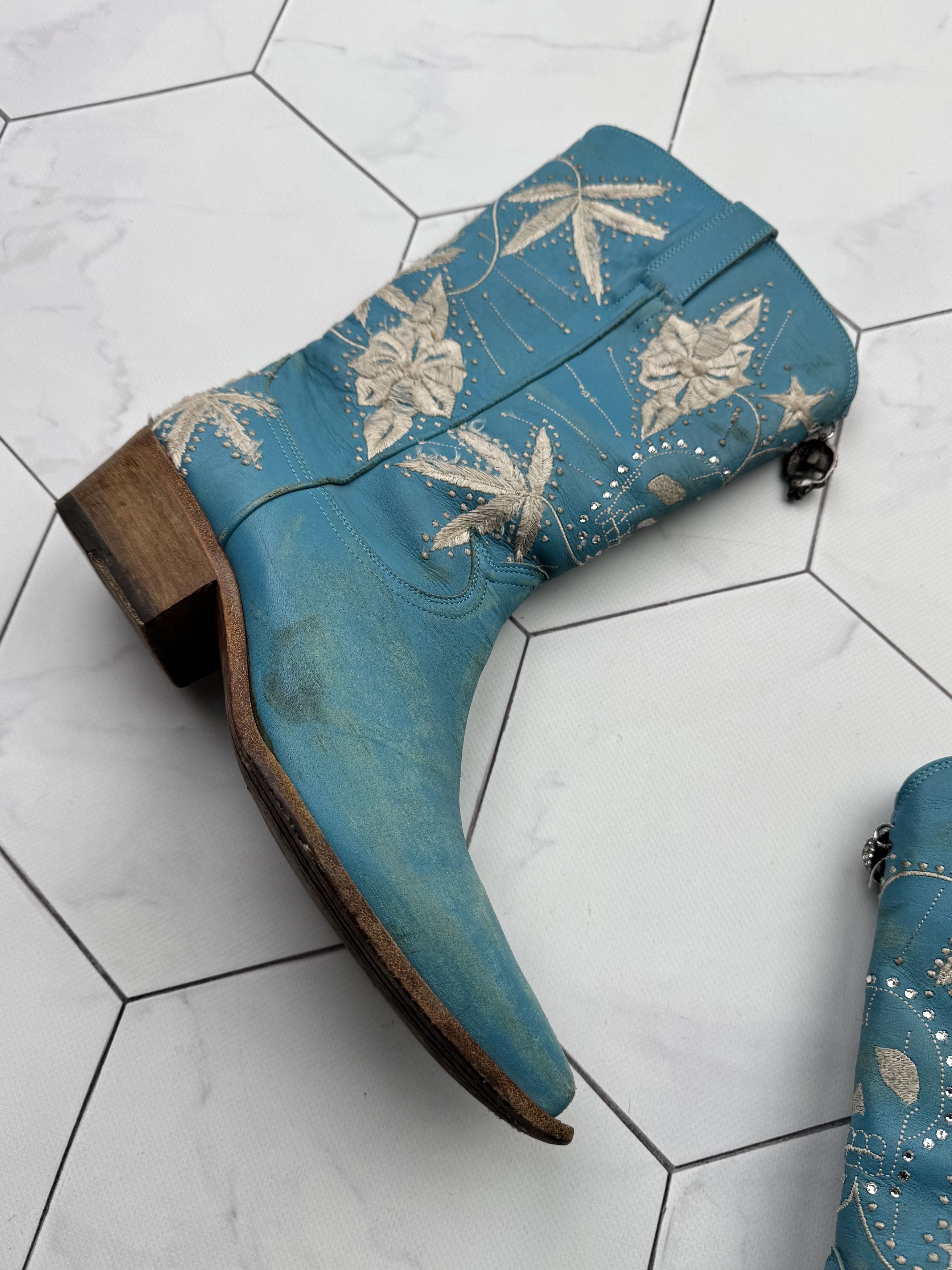 John Richmond John Richmond Vintage Leather Western Boots (B261)E2 Size US 7 / IT 37 - 2 Thumbnail