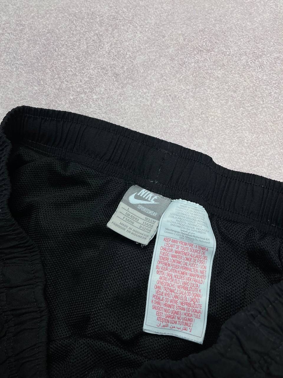 Nike × Vintage VINTAGE NIKE SWOOSH BAGGY NYLON FLARED TRACK PANTS L Size US 34 / EU 50 - 7 Thumbnail