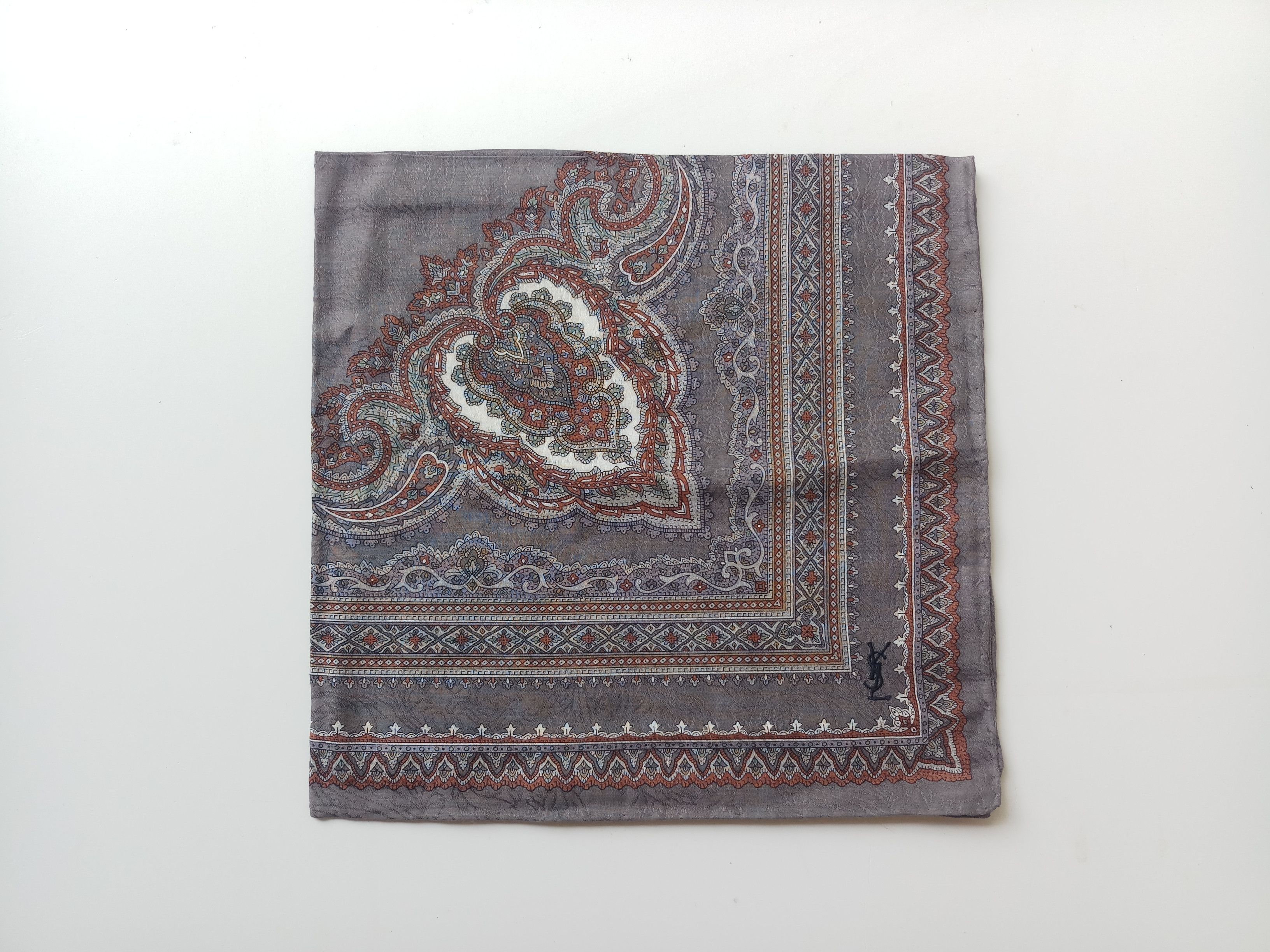 Yves Saint Laurent Yves saint laurent handkerchief cotton 100% Bandana Size ONE SIZE - 1 Thumbnail
