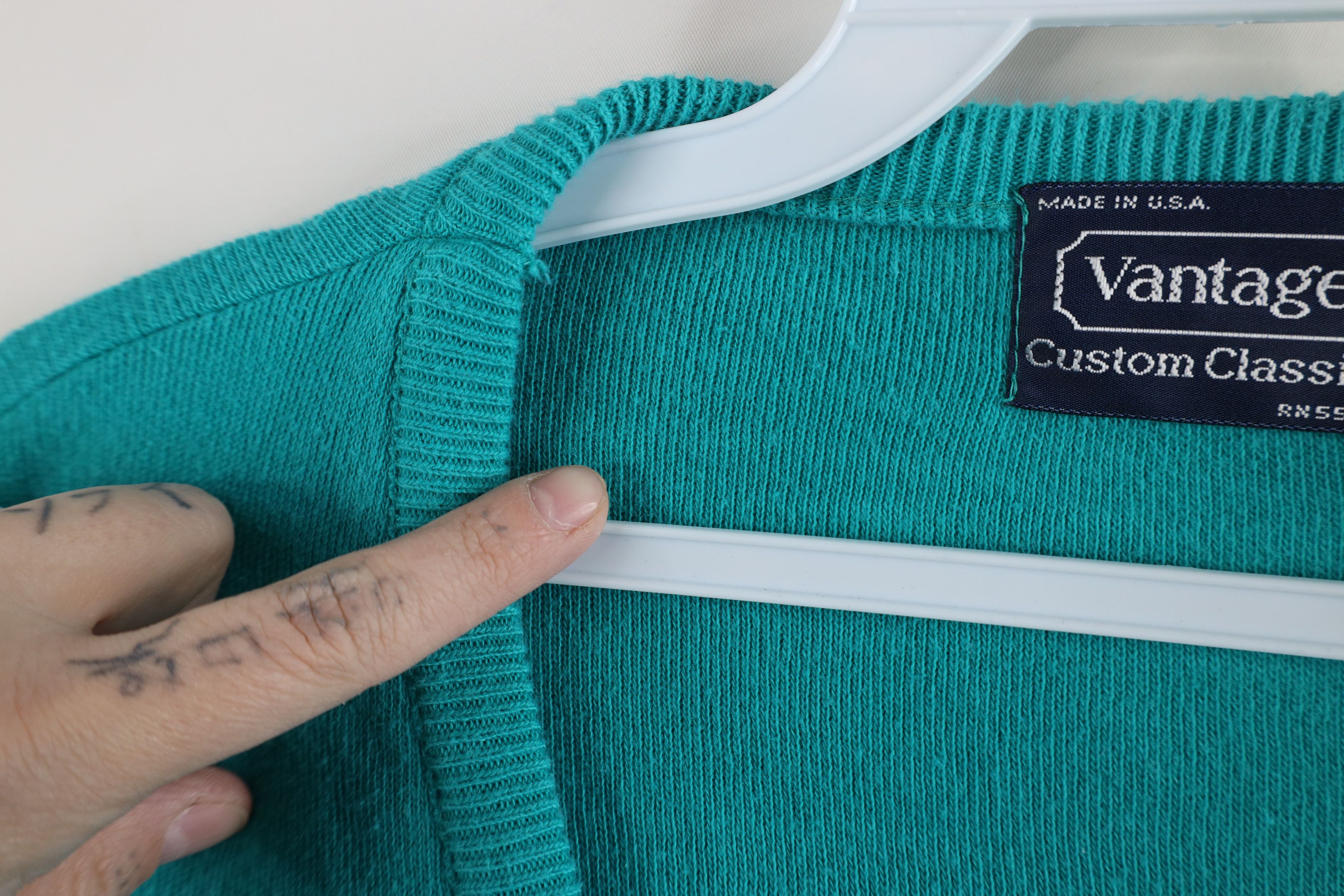 Vintage Vintage 80s 90s GM Chevrolet Knit V-Neck Sweater Teal USA Size US XL / EU 56 / 4 - 9 Thumbnail