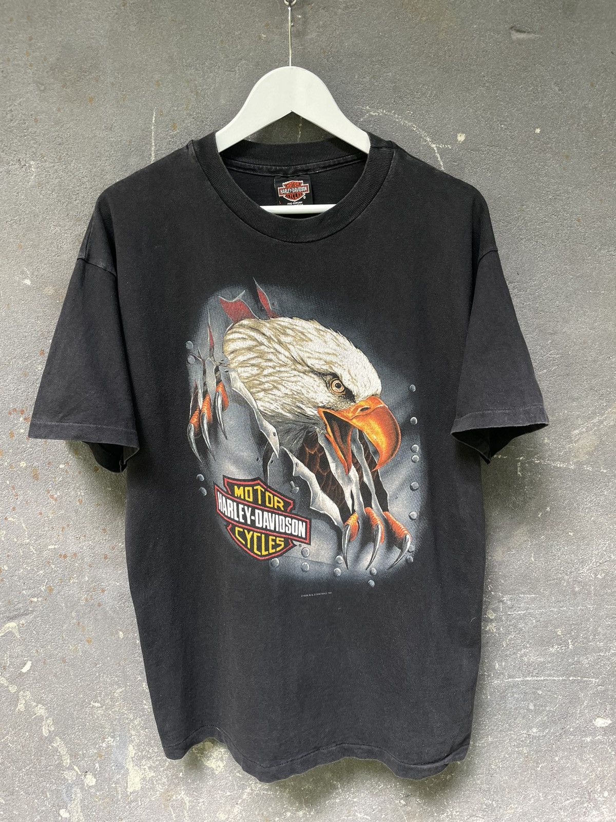 Harley Davidson × Vintage 1994 Harley Davidson Eagle T-Shirt Vintage Faded Size US L / EU 52-54 / 3 - 3 Thumbnail
