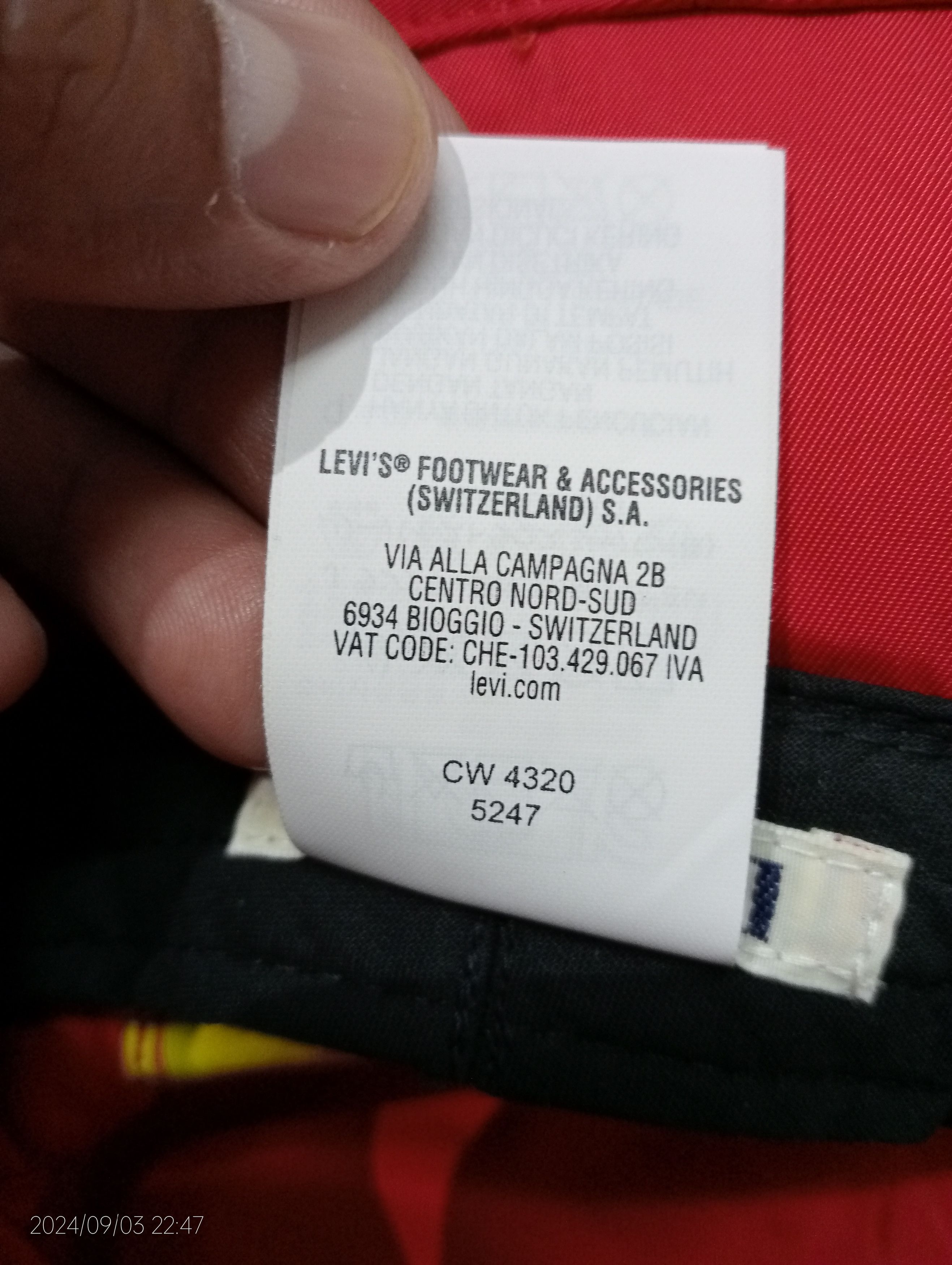 Levi's Levi's Red Bucket Hat Size ONE SIZE - 11 Thumbnail