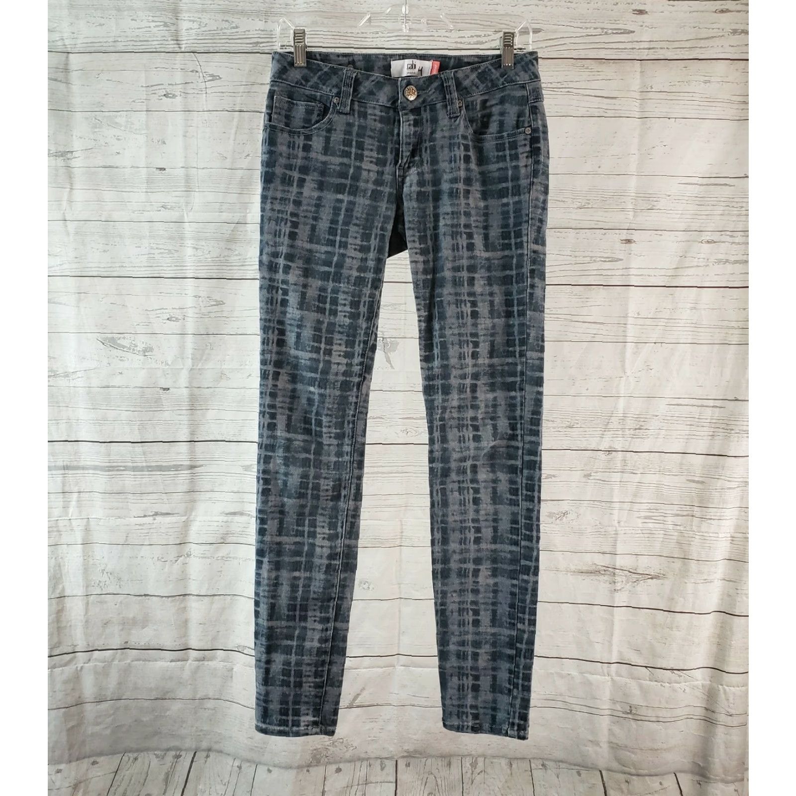 Vintage Cabi 3047 Womens Printed Skinny Jeans sz 2 Blue Gray Low Rise Jeans Womens 2 Gray Skinny 30in inseam Rise 7.5" Regular Cotton Blend Denim Vintage: No Size 26" / US 2 / IT 38 - 2 Thumbnail