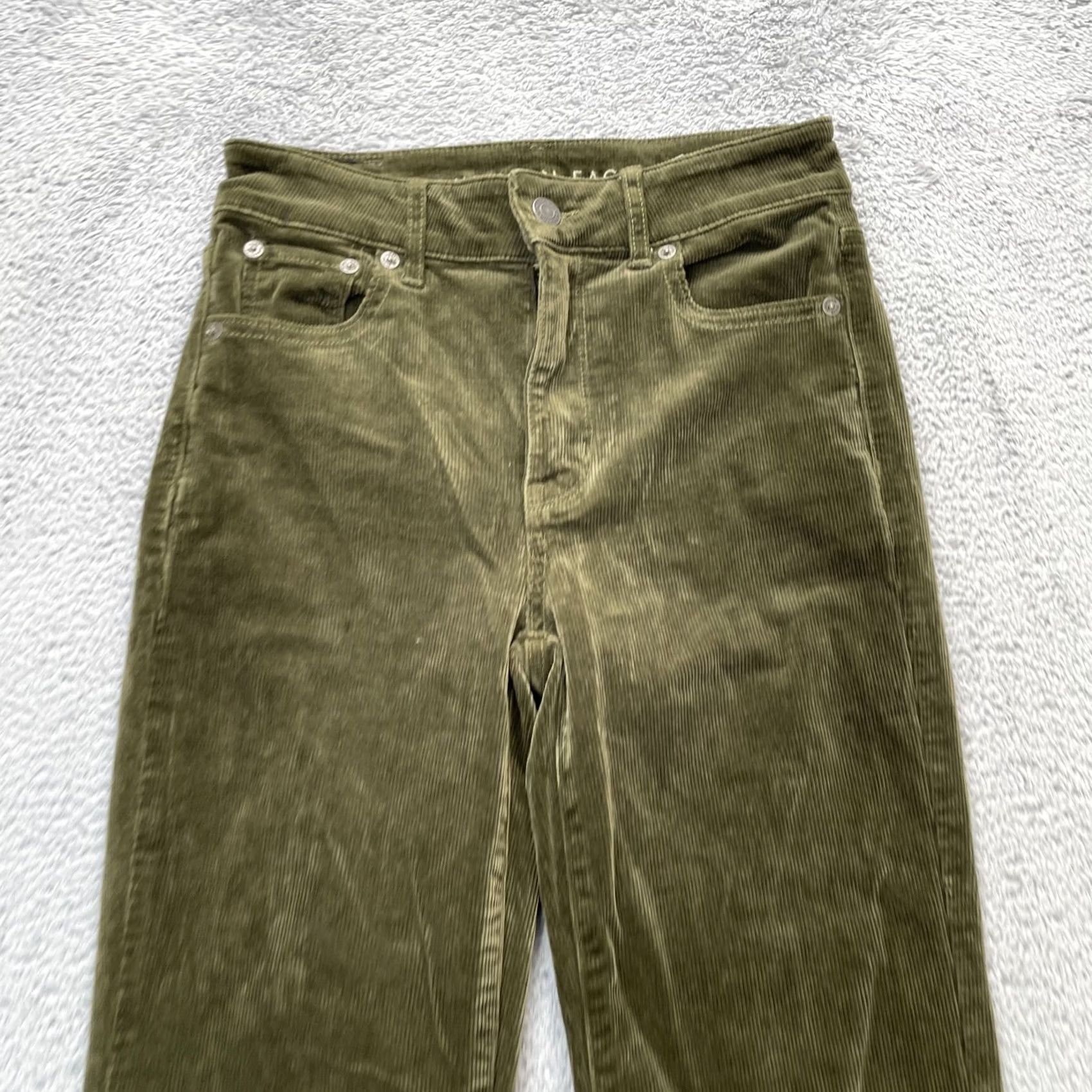 American Eagle Outfitters American Eagle Outfitters Green Corduroy Pants Womens 00 Flared Leg Cotton Logo Size 26" / US 2 / IT 38 - 5 Thumbnail