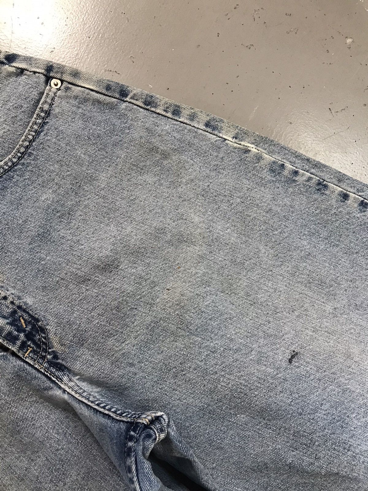 Levi's Vintage Levi’s Strauss & co boxy fit denim short Size US 34 / EU 50 - 8 Thumbnail