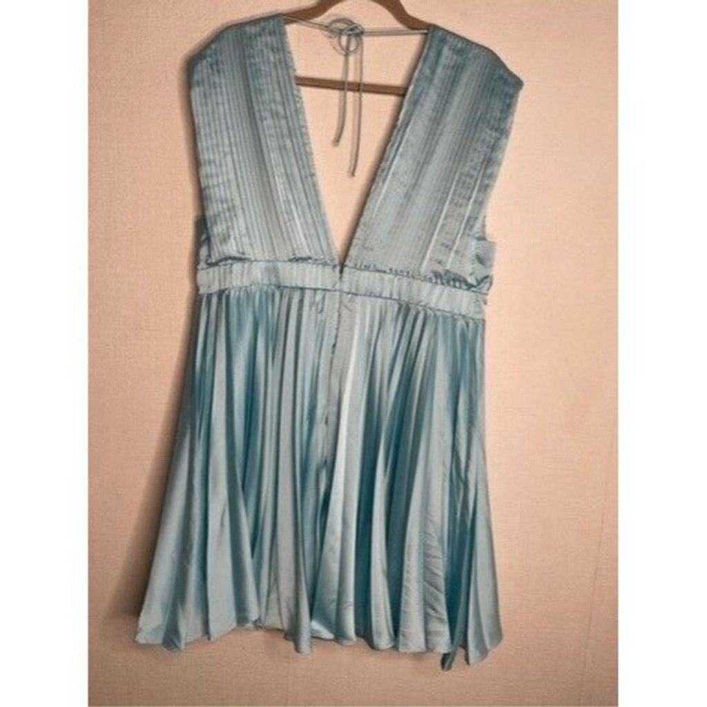 Abercrombie & Fitch NWOT Abercrombie & Fitch Pleated Satin Mini Dress Women XLT Size XL / US 12-14 / IT 48-50 - 7 Thumbnail