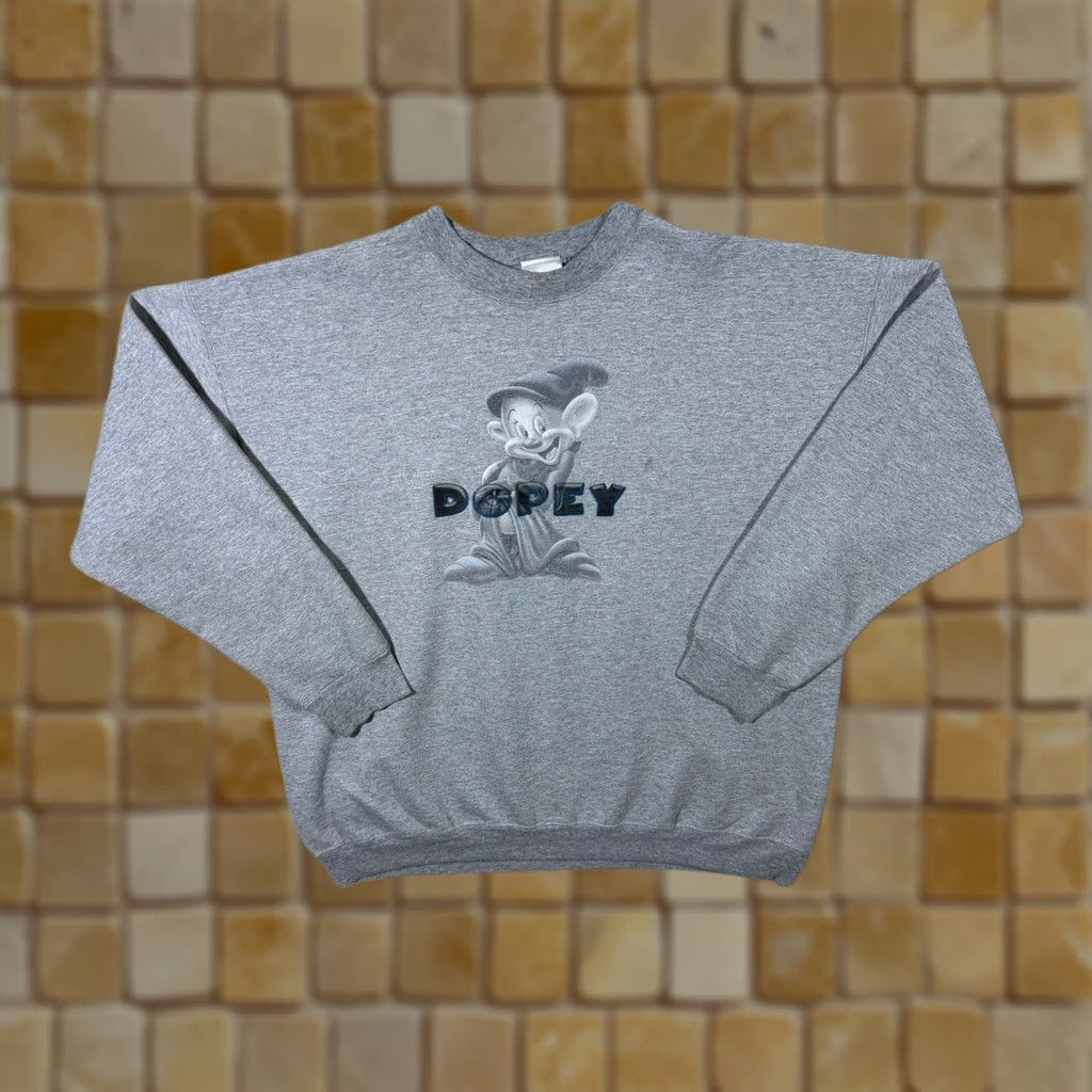 Disney VINTAGE Disney Snow White Spellout Graphic Sweatshirt Grey XL Mens Rugged Pullover Hanes? (Note: As per rules, no new info; this line is placeholder) Size US XL / EU 56 / 4 - 1 Thumbnail