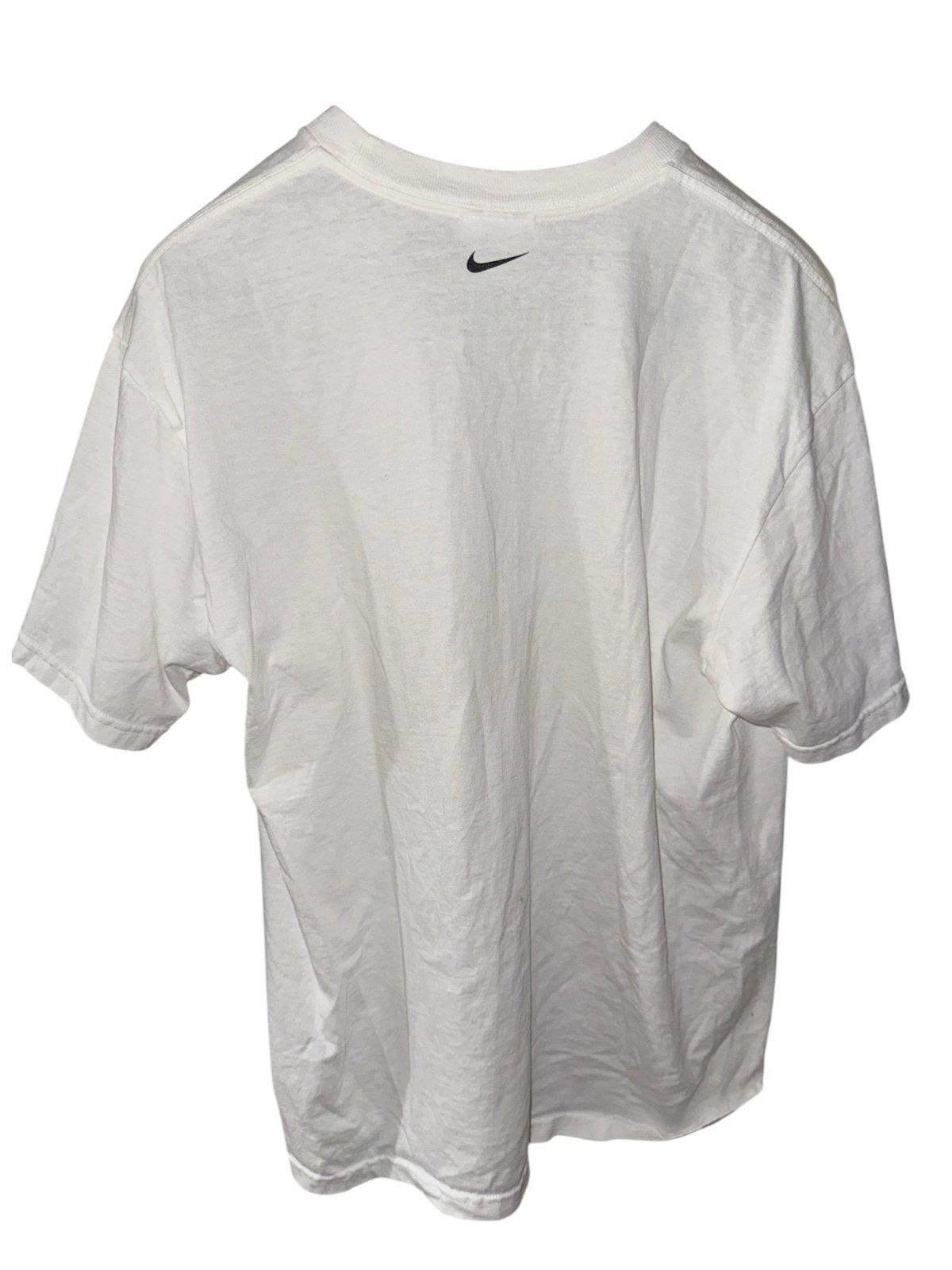 Nike Vintage Nike Team Blank Shirt Black Neck Swoosh Sz L Rare Size US L / EU 52-54 / 3 - 1 Thumbnail