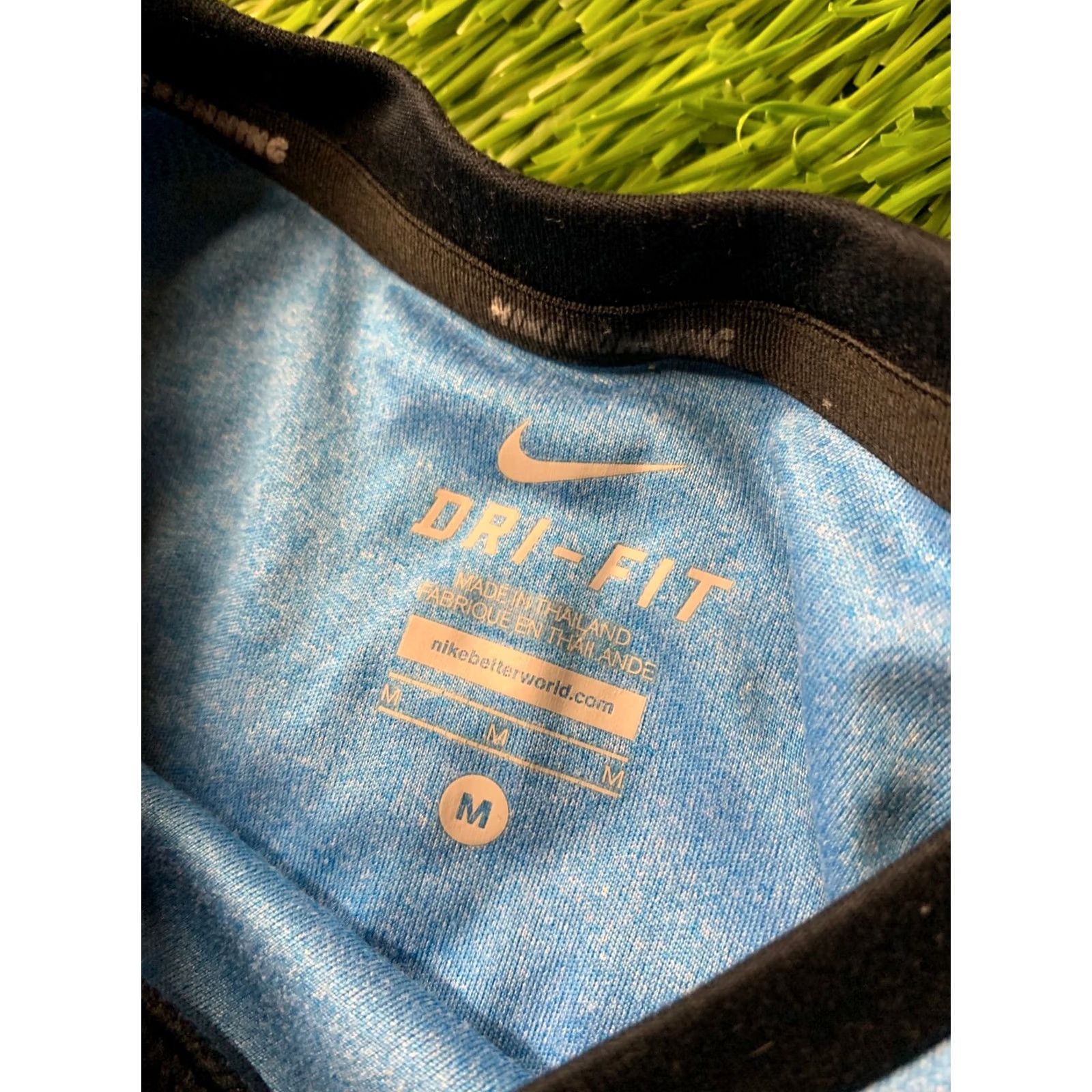 Nike Nike Training Shirt Mens M Blue T-Shirt Jersey Short Sleeve Running 66cm 52cm Size M Size US M / EU 48-50 / 2 - 7 Thumbnail