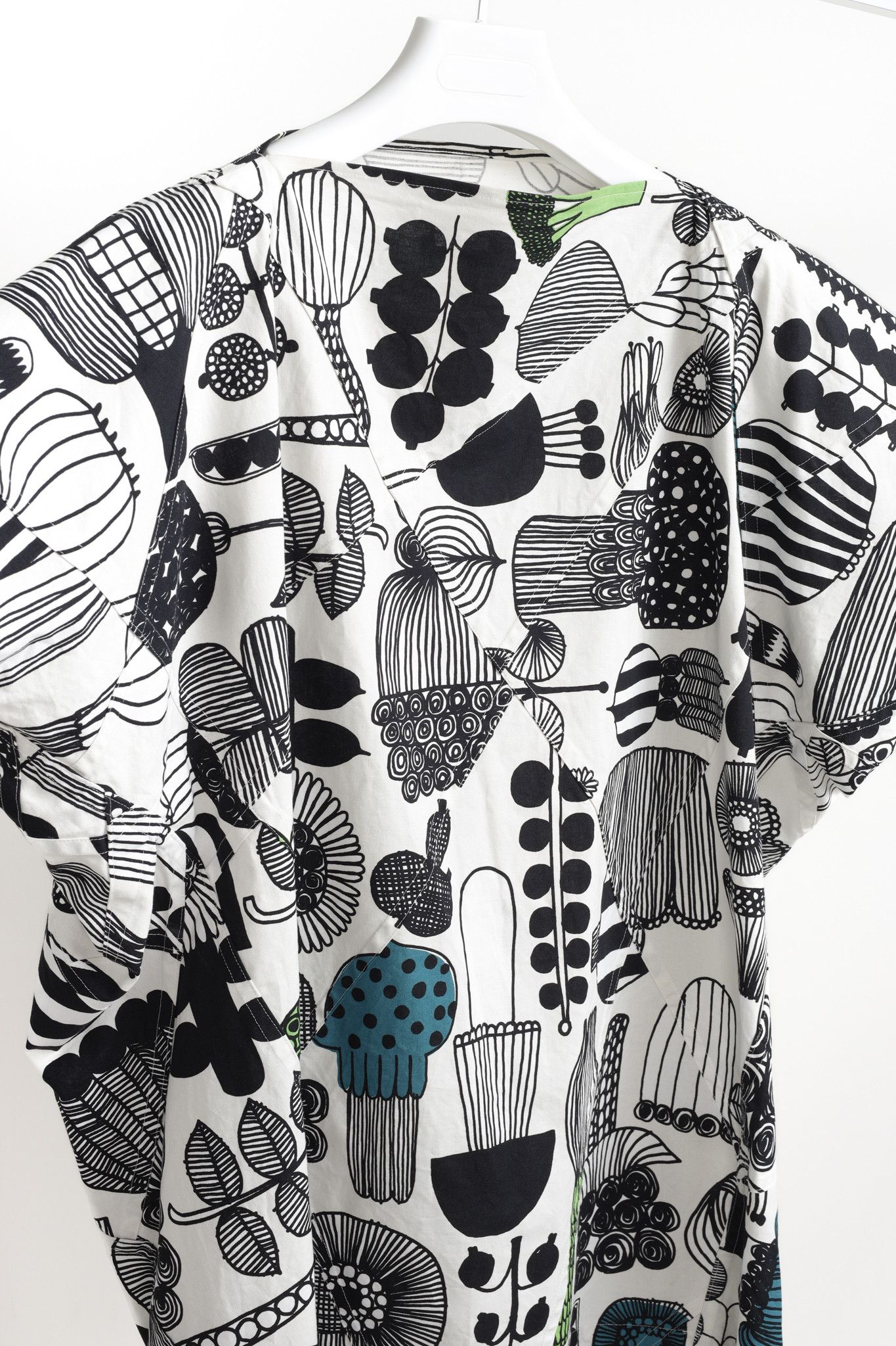 Junya Watanabe × Marimekko Junya Watanabe x Marimekko 2017 B&W Veggie Print Tunic Size S / US 4 / IT 40 - 3 Thumbnail
