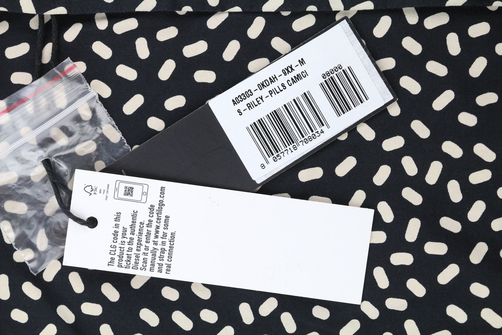 Diesel S-RILEY-PILLS M Patterned Spread Neck 40518 Size US M / EU 48-50 / 2 - 8 Thumbnail