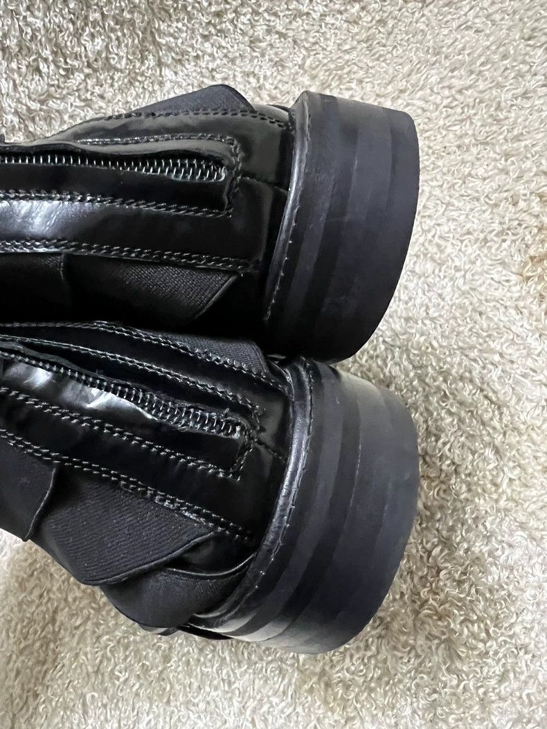 Givenchy Givenchy Men's High Top Laced Boots, Size 40, Made in Ital Size US 7 / EU 40 - 8 Thumbnail