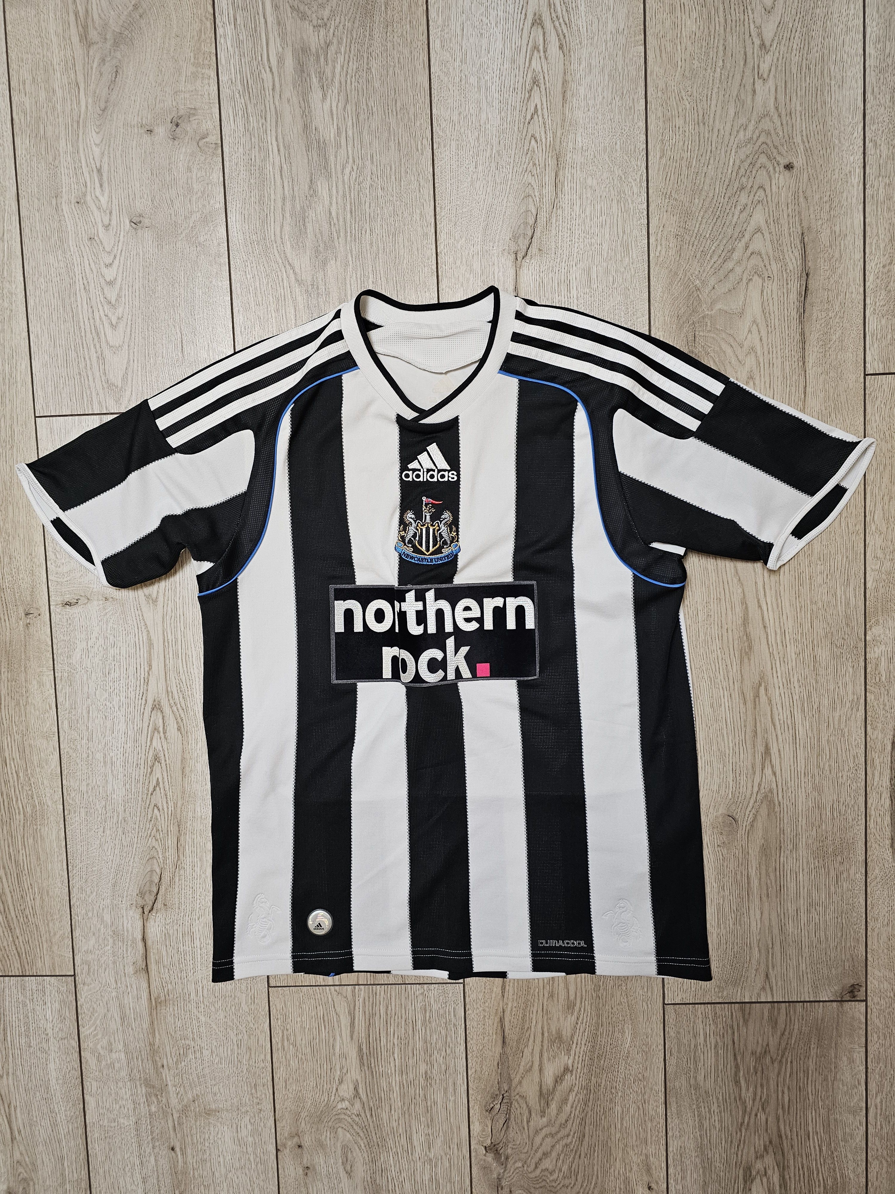 Adidas × All Sport × Vintage NEWCASTLE UNITED 2009 2010 HOME FOOTBALL SHIRT SOCCER Size US XXS / EU 40 - 1 Thumbnail