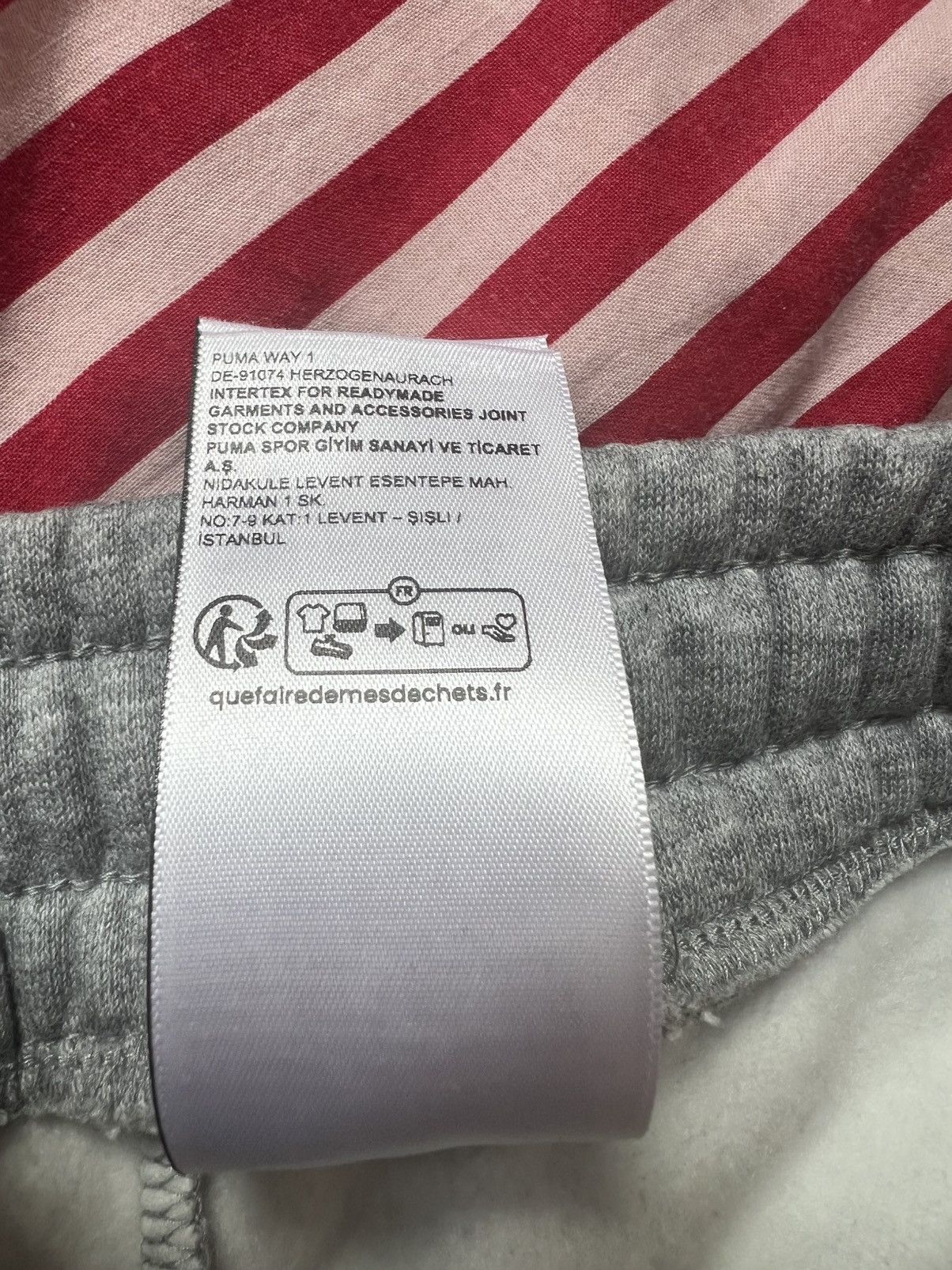 Puma New, authentic Puma men's sweatpants with tags, size L Size US 34 / EU 50 - 10 Thumbnail