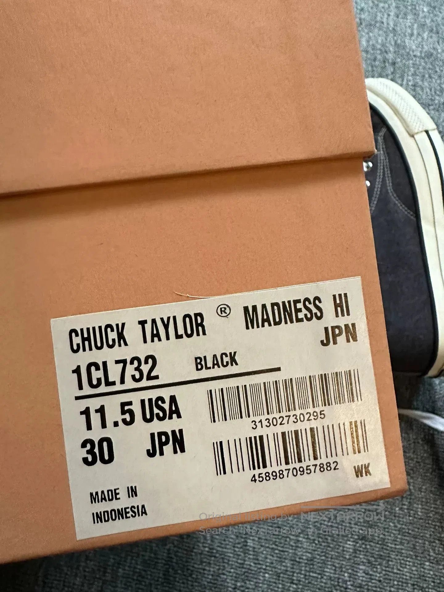 Converse madness converse chuck taylor high tops. Size US 11 / EU 44 - 4 Thumbnail