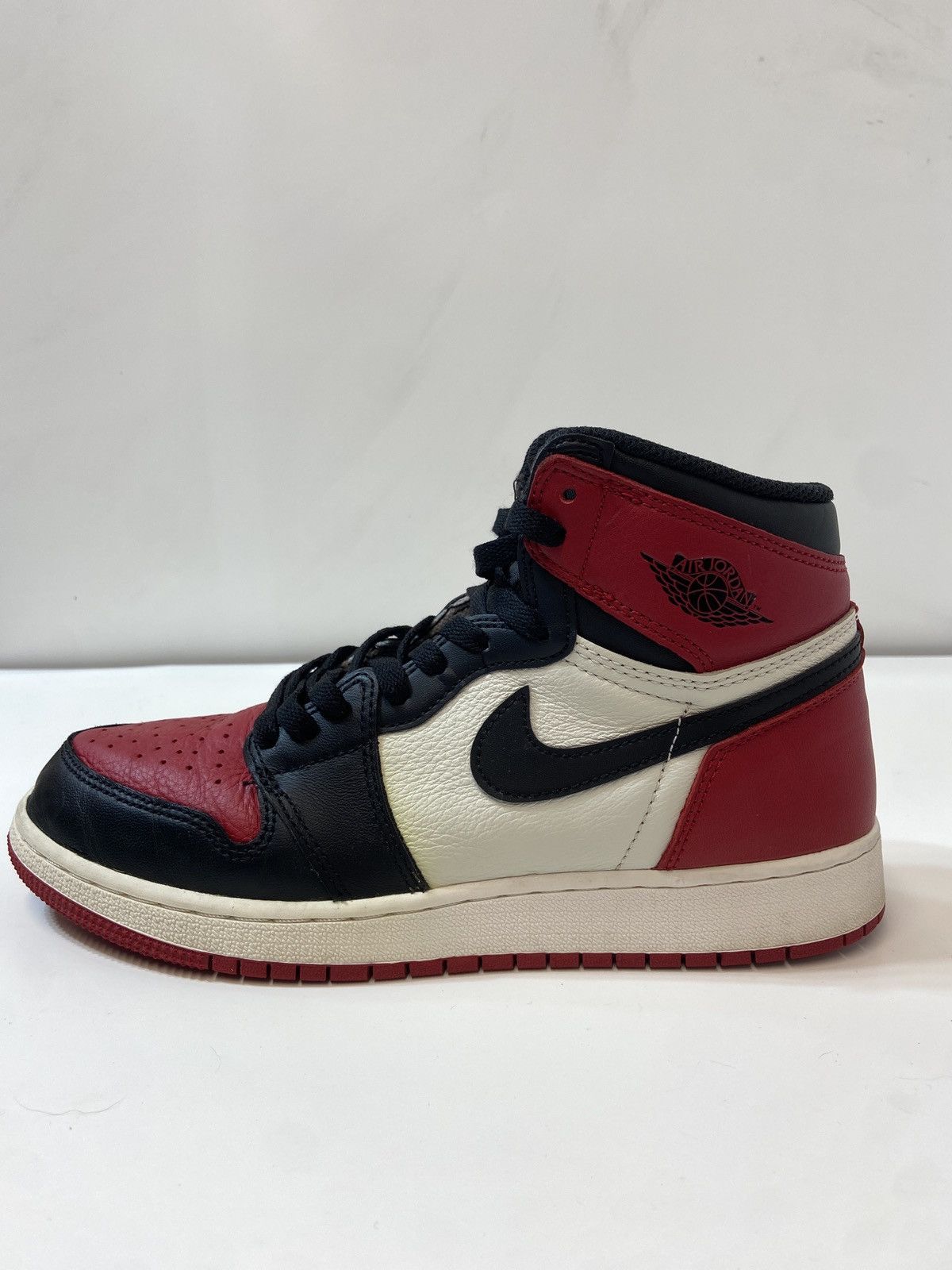 Jordan Brand × Nike Jordan 1 “Bred toe” | Grailed