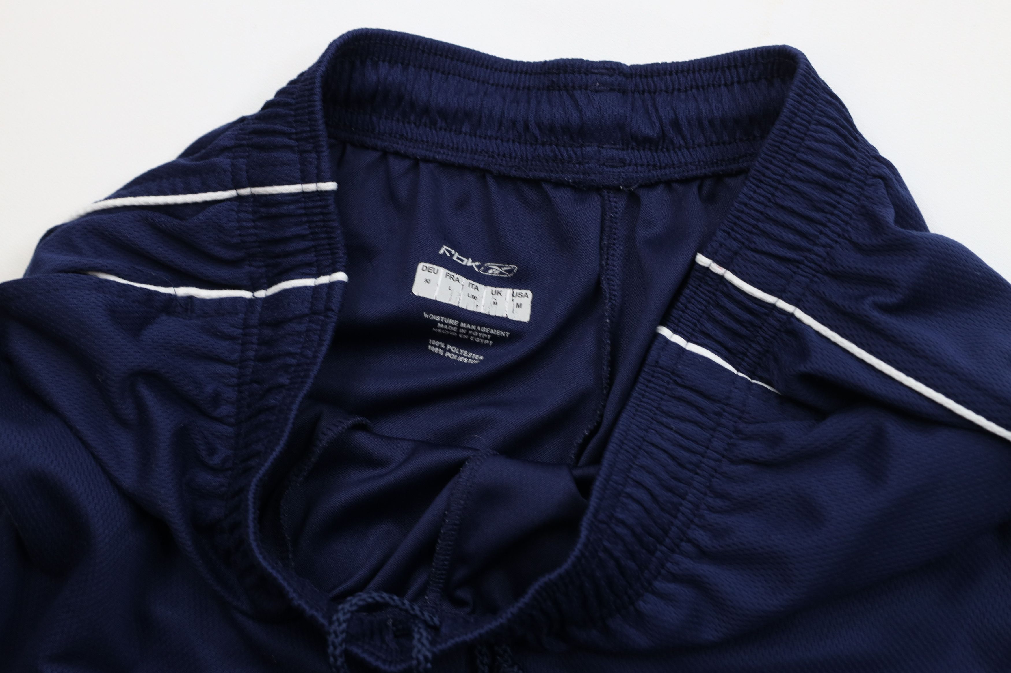 Reebok Vintage Reebok Logo Above Knee Shorts Navy Blue Polyester Size US 32 / EU 48 - 8 Thumbnail