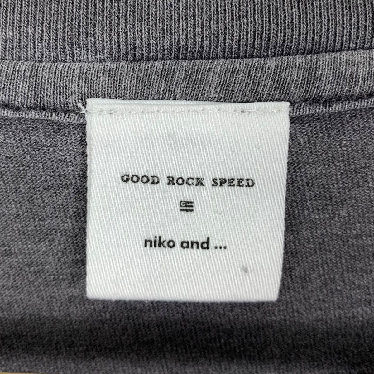 Vintage THE BEATLES Abbey Road English Rock Album Apple T-Shirt Size US M / EU 48-50 / 2 - 6 Thumbnail